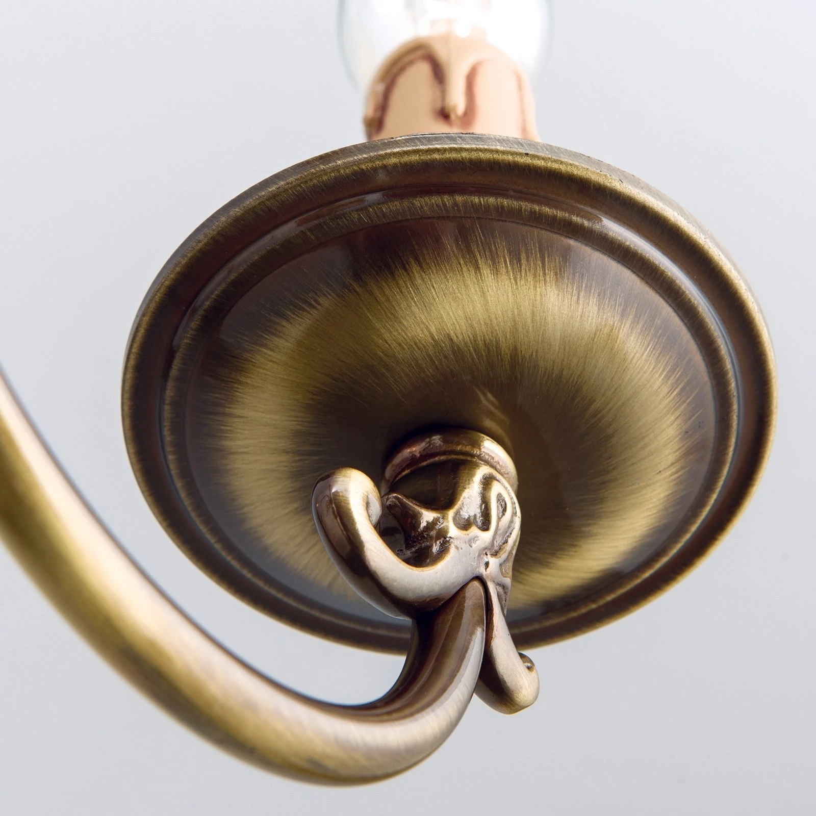 Luster FLÄMISCH, 5 izvora svetla, patina - 4