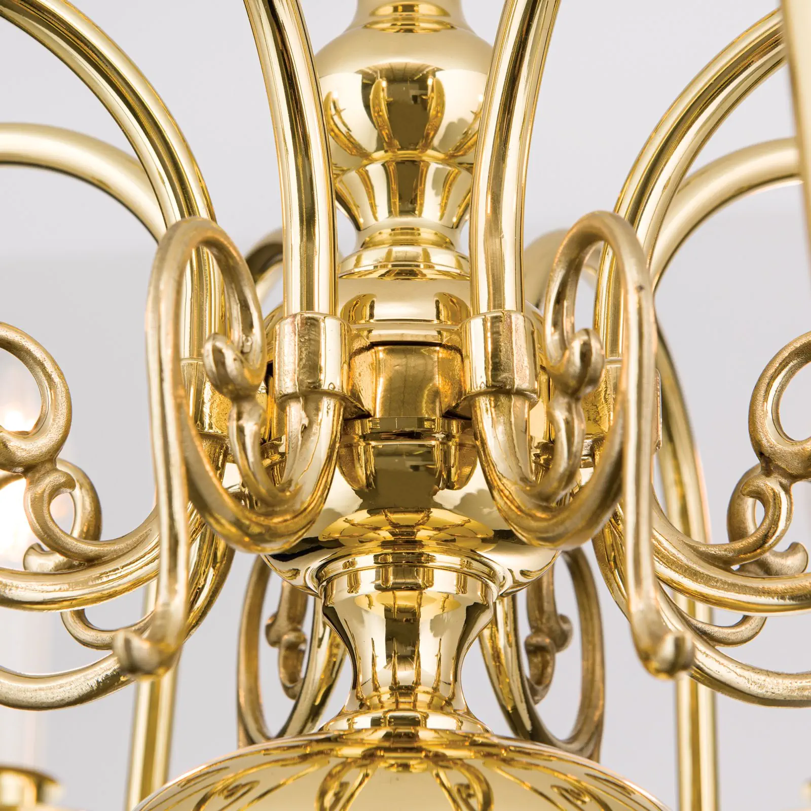 Luster FLÄMISCH, 8 izvora svetla, sjajni mesing - 5