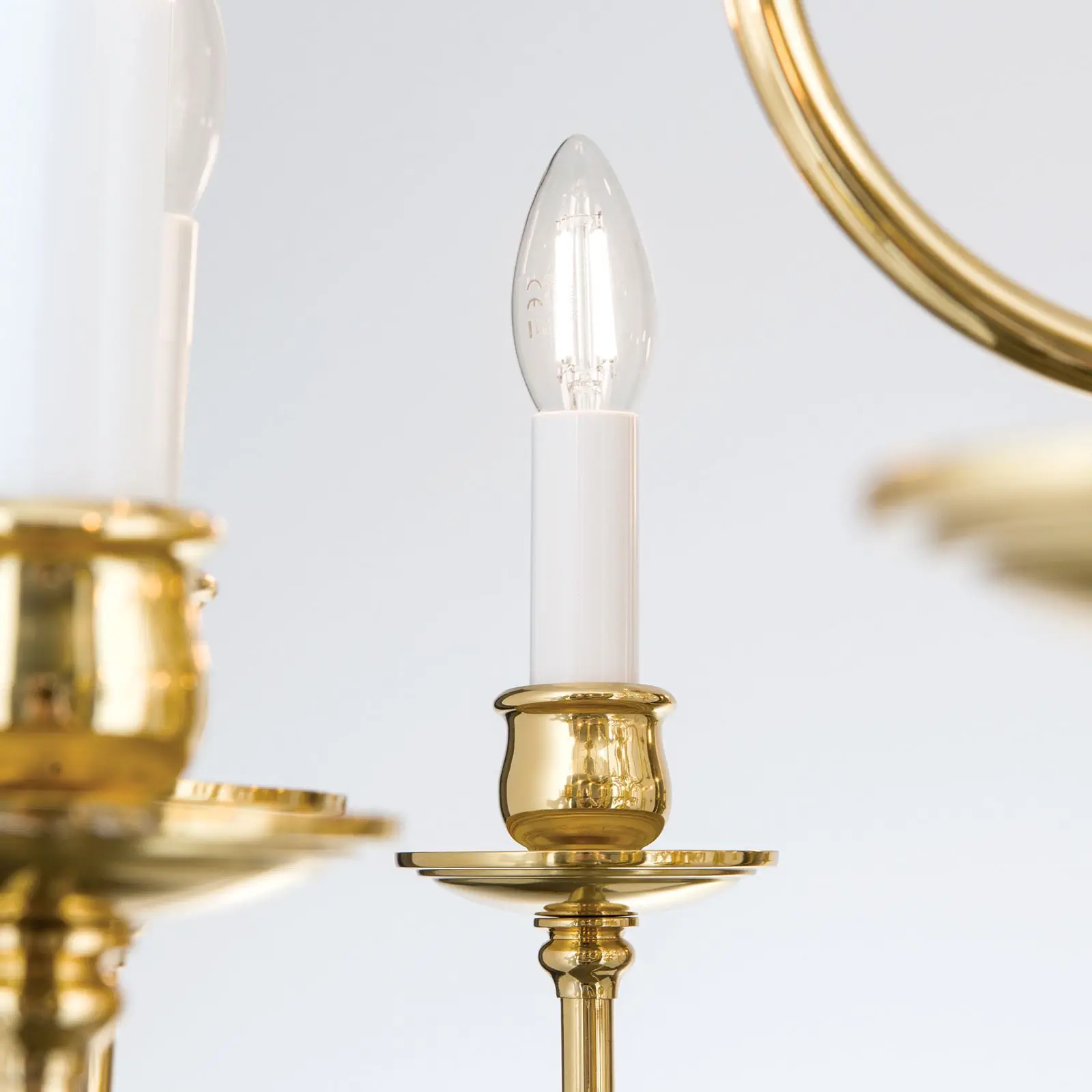 Luster FLÄMISCH, 12+6 izvora svetla, sjajni mesing, sa orlom - 6