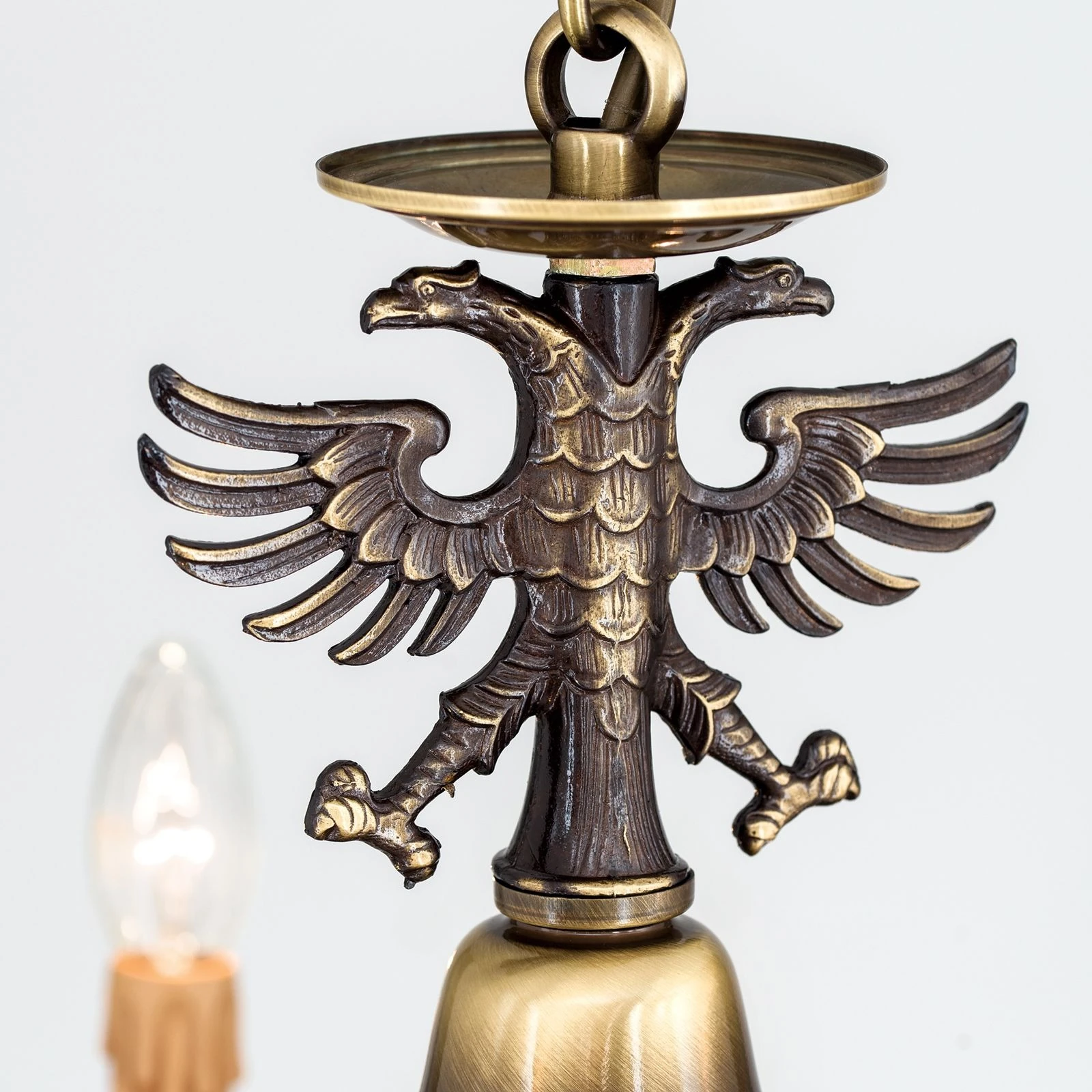 Luster FLÄMISCH, 18+12+6+3 izvora svetla, patina, sa orlom - 2