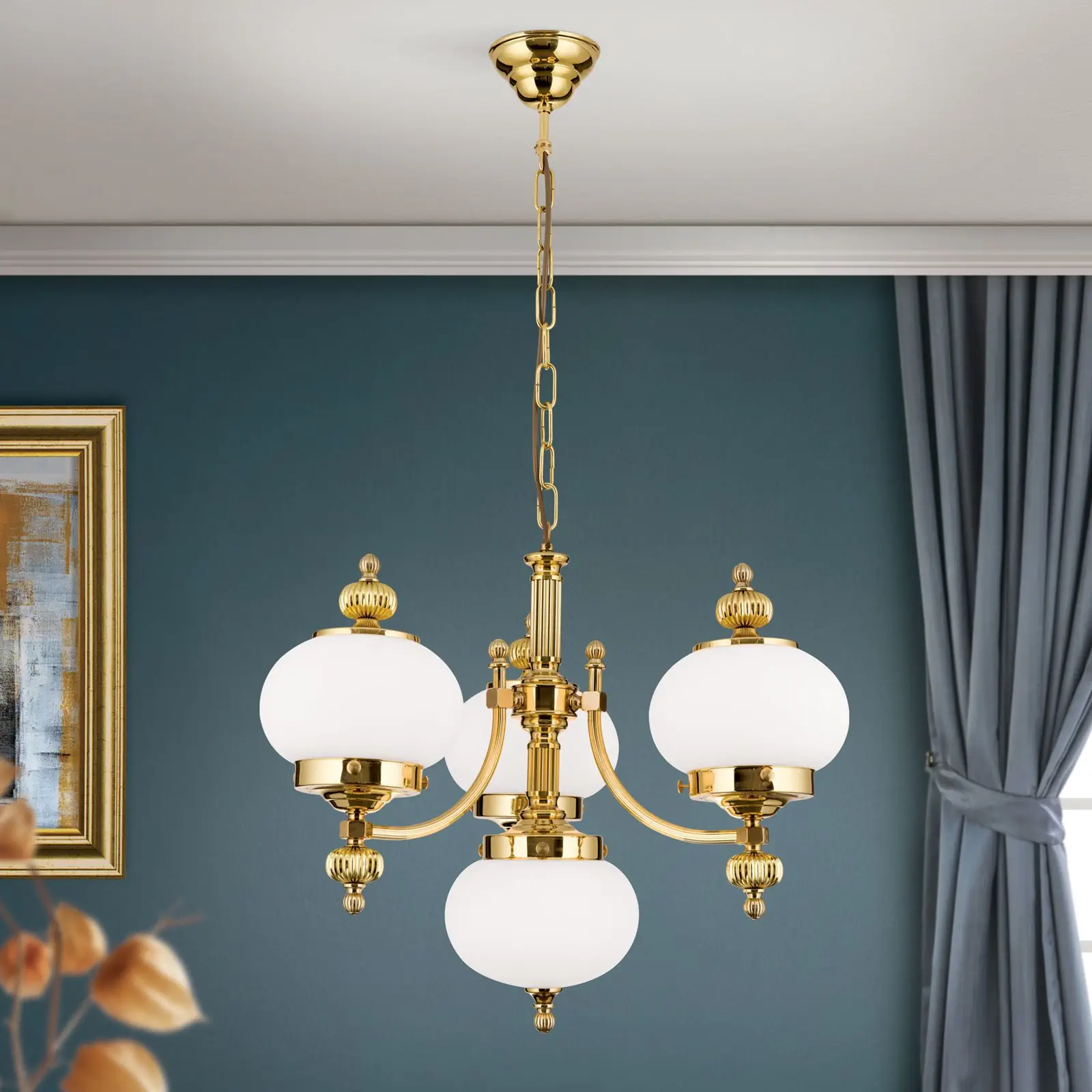 Luster WIENER NOSTALGIE, 3+1 izvora svetla, sjajni mesing, sa opal mat staklom, usmeren nagore