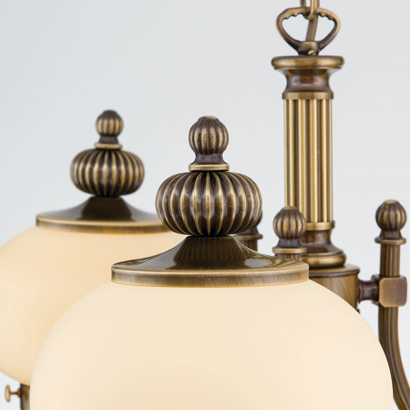 Luster WIENER NOSTALGIE, 3+1 izvora svetla, nagore, antik mesing, šampanj mat staklo - 6