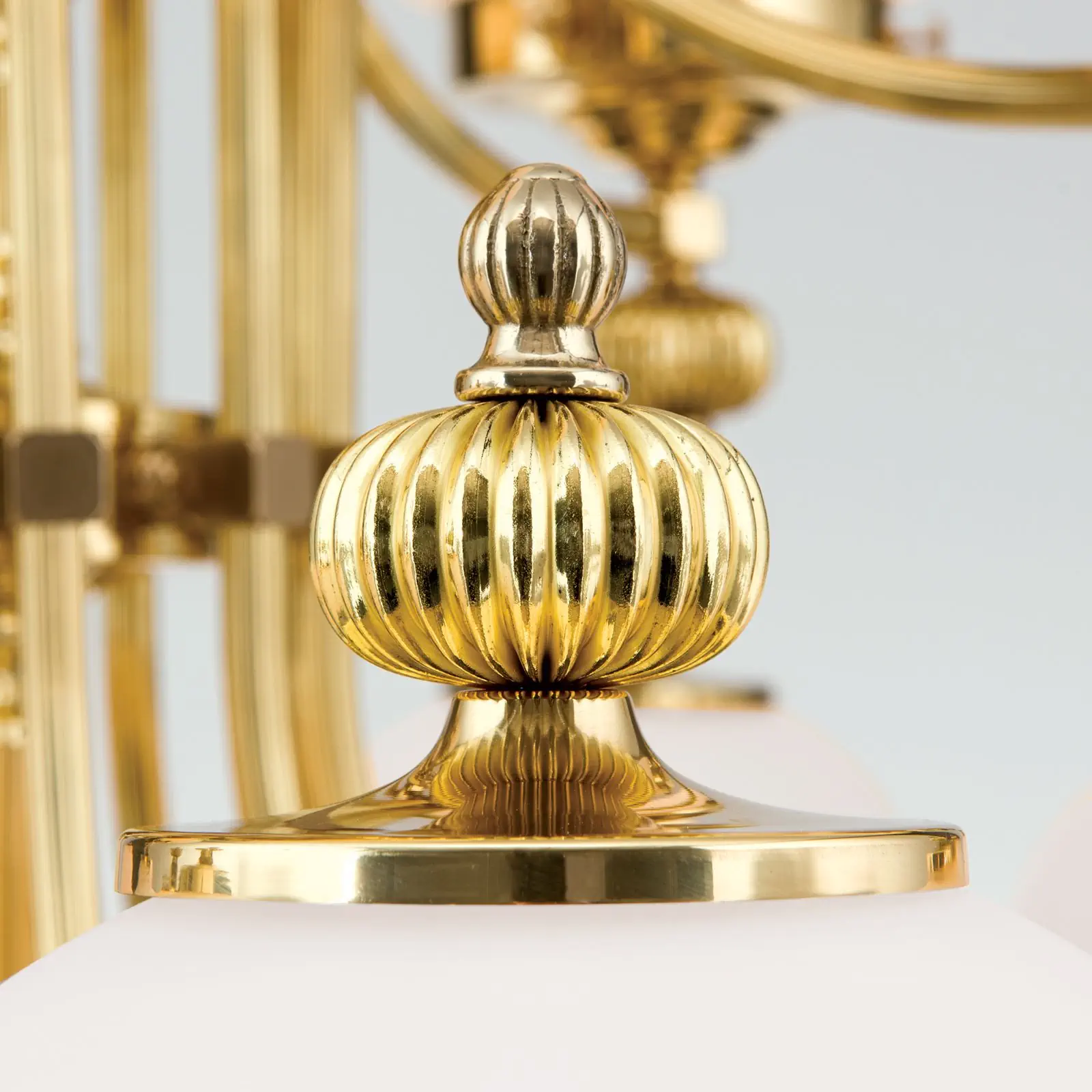 Luster WIENER NOSTALGIE, 16 izvora svetla, sjajni mesing, sa opal mat staklom, usmeren nagore - 6