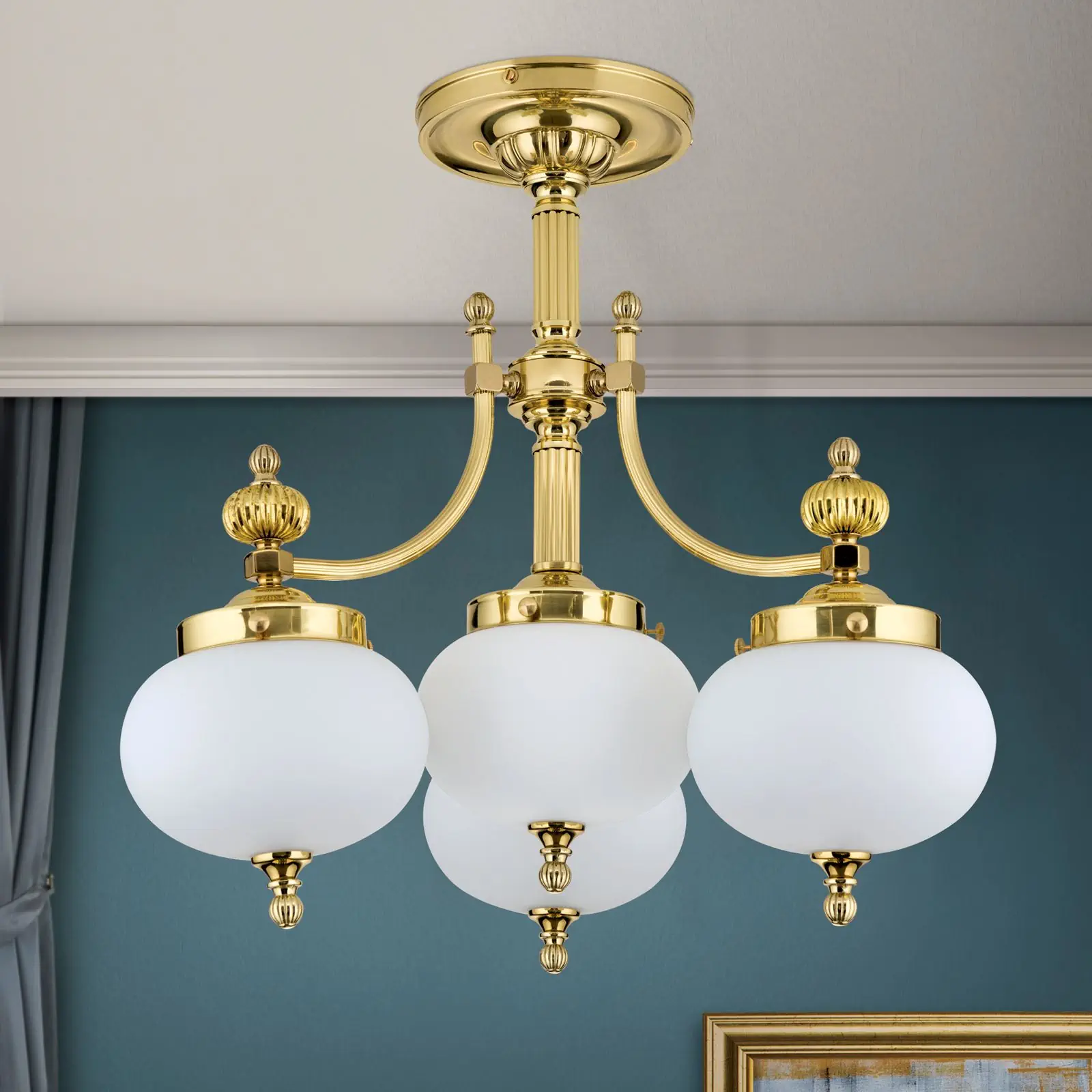 Plafonski luster WIENER NOSTALGIE, sa 3+1 izvora svetla, sjajni mesing, sa opalno mat staklom - 3