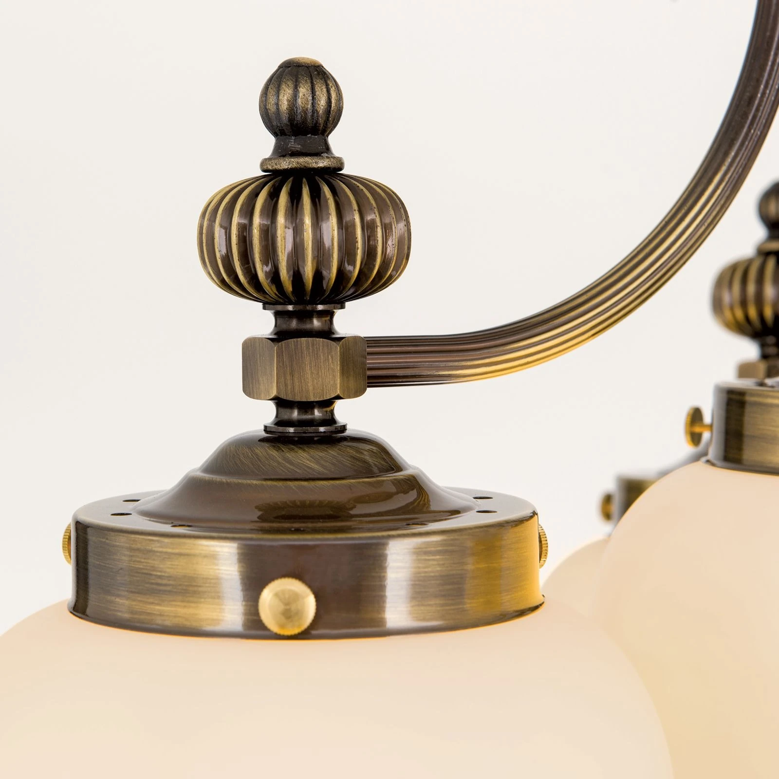 Plafonski luster WIENER NOSTALGIE, 3+1 izvora svetla, antik mesing, šampanj staklo - 6