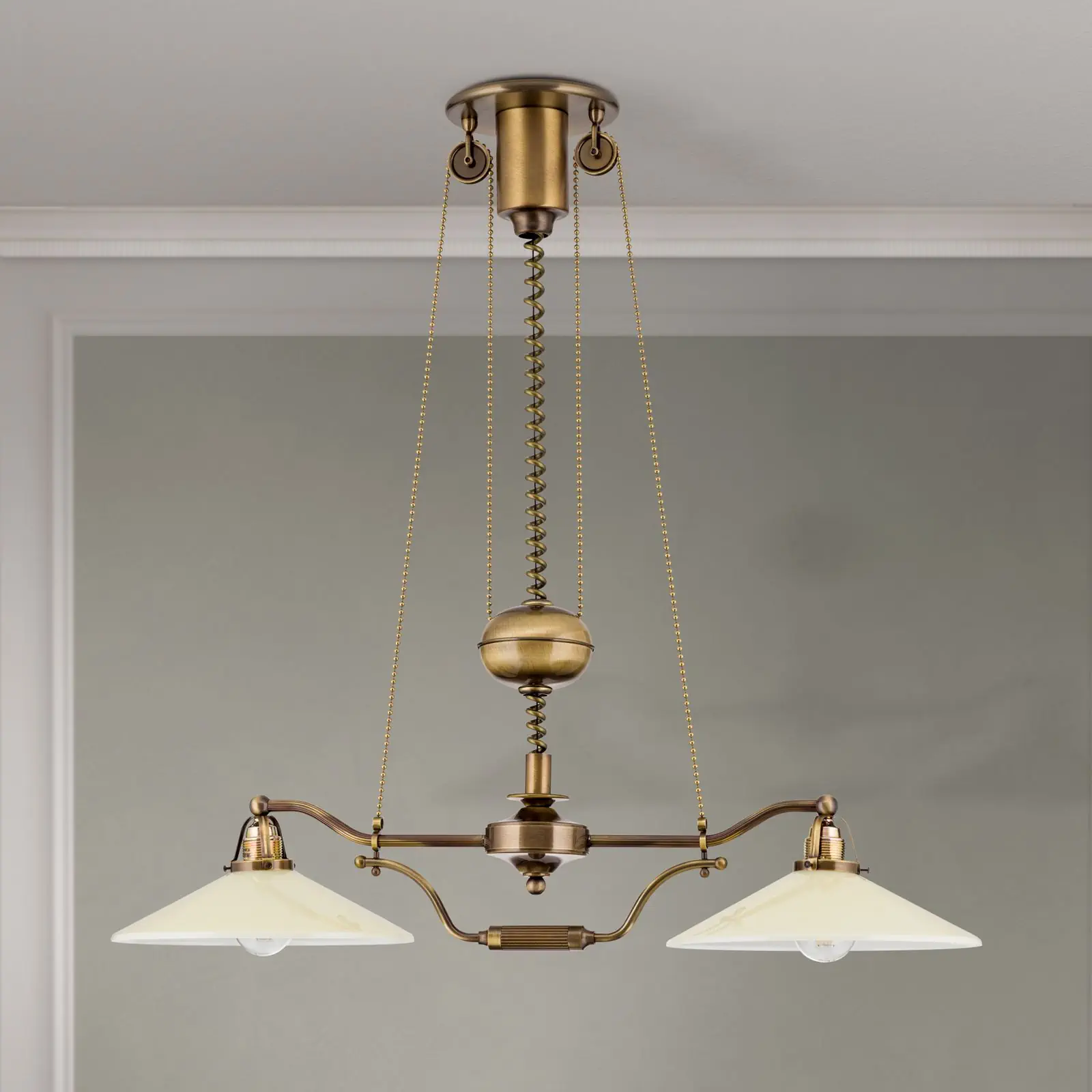 Luster ARTDESIGN, antik mesing, šampanj abažuri, 2 svetlosna izvora + mehanizam za podešavanje visine (kontra-teg) - 3