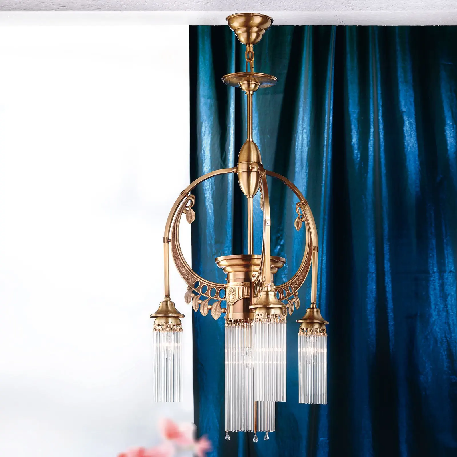 Luster ADELE, 4 izvora svetla, stari mesing, sa staklenim štapićima - 5