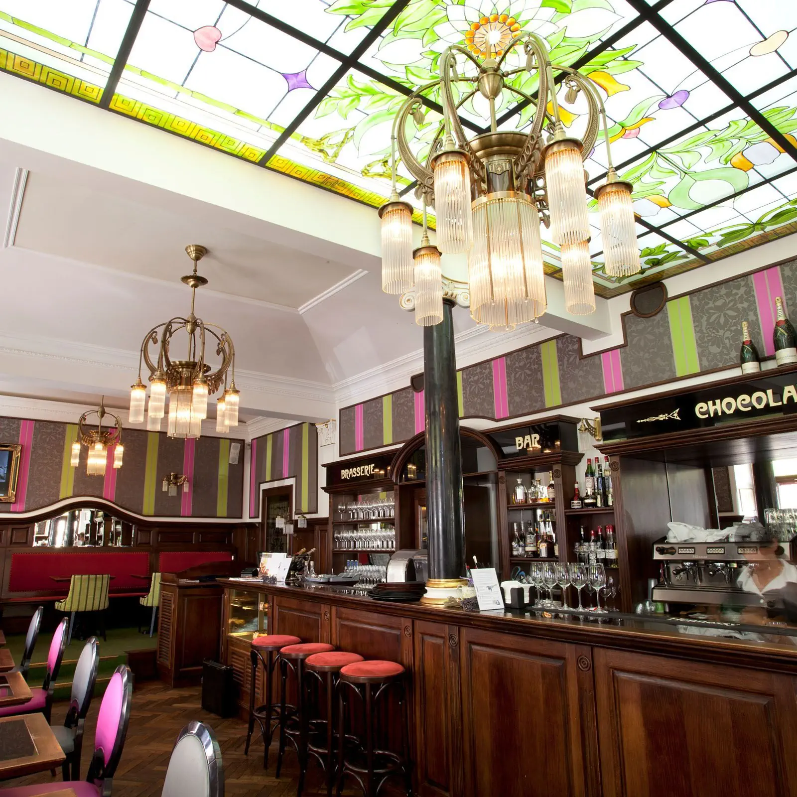 Luster ADELE, 7 izvora svetla, stari mesing, sa staklenim štapićima - 9