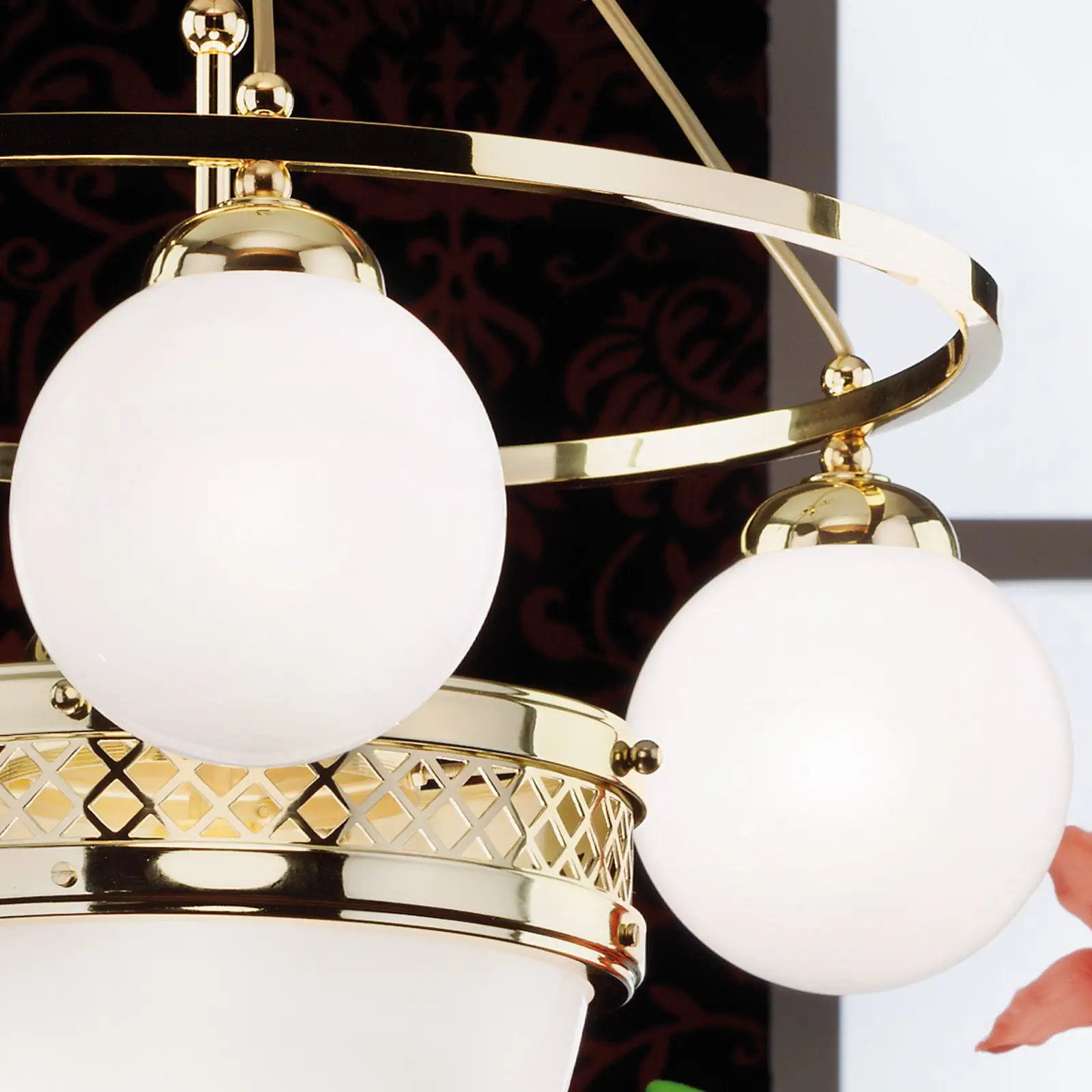 Viseća lampa ALT WIEN, 3+1 svetlo, sjajni mesing, sa opalno sjajnim staklom - 3