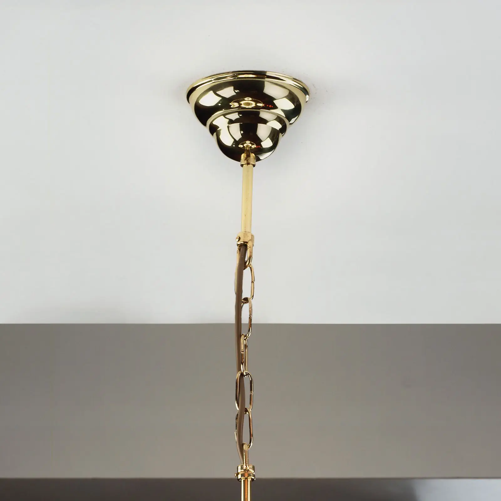 Viseća lampa ALT WIEN, 3+1 svetlo, sjajni mesing, sa opalno sjajnim staklom - 5