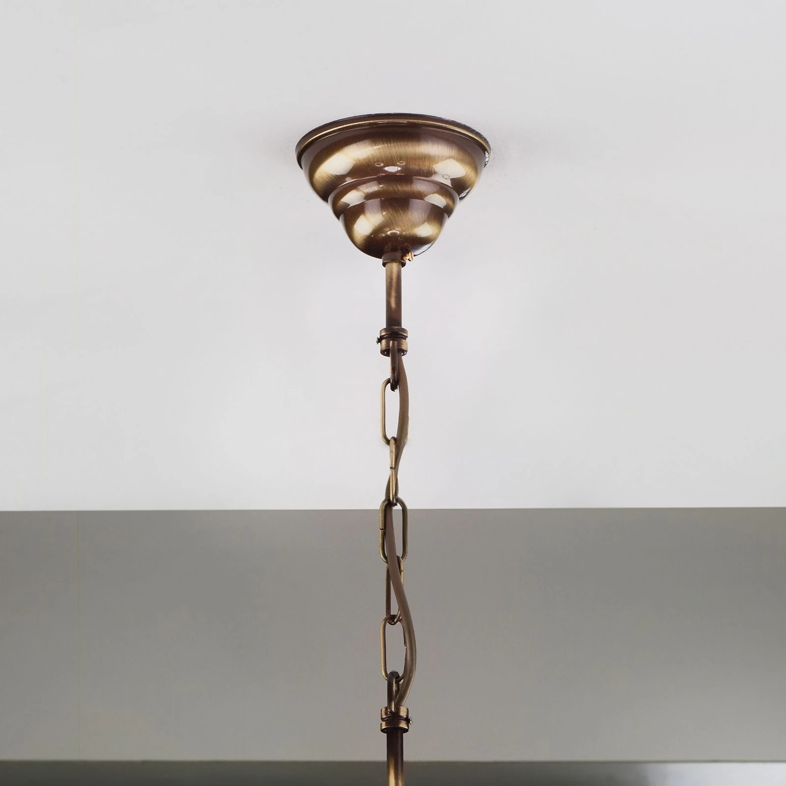 Luster ALT WIEN, 5+1 izvora svetla, sjajno opalno staklo, SCHÖLER CRYSTAL®, antik mesing - 5