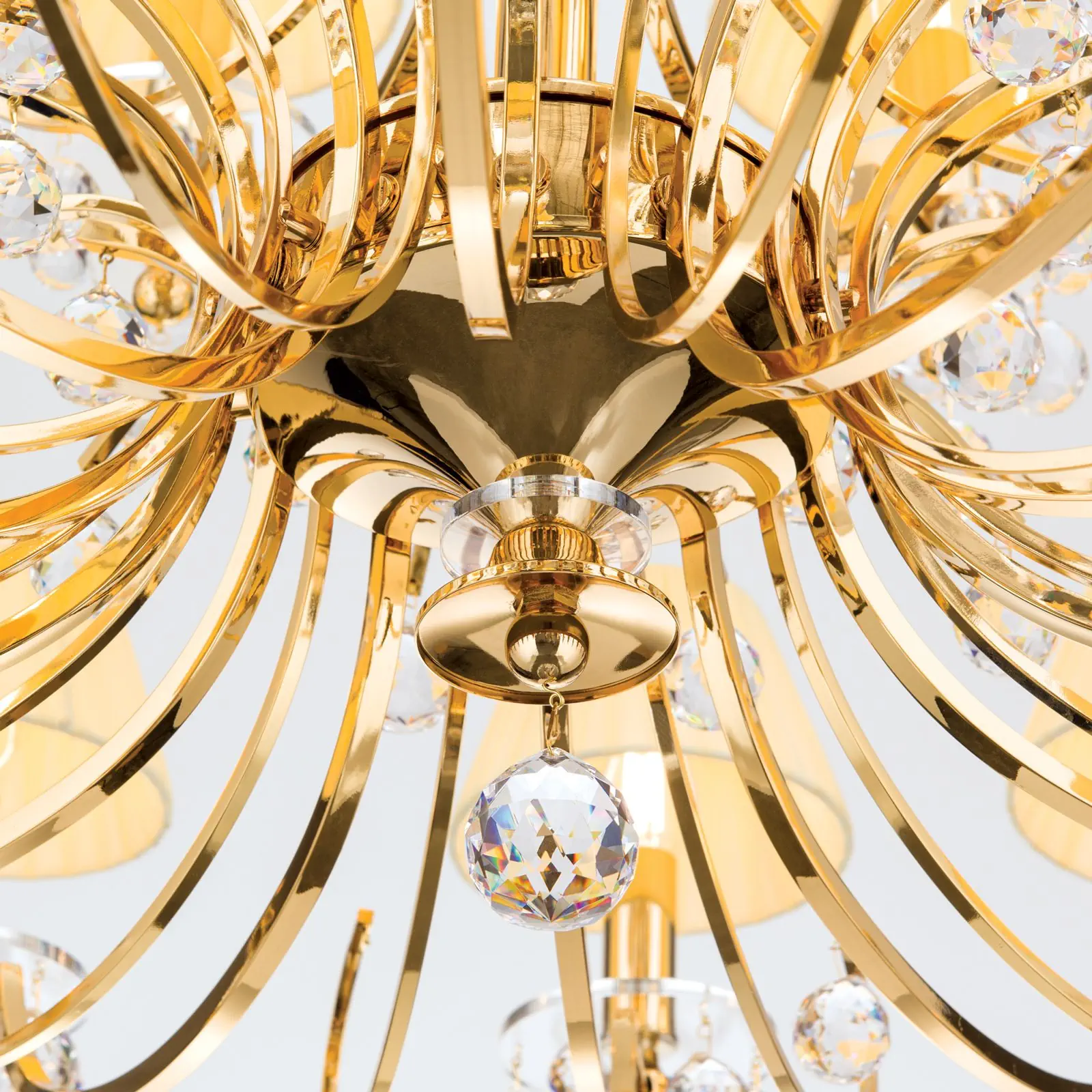 Luster KRISTALLDESIGN, 18 izvora svetla, zlatni sa šampanj abažurima - 5