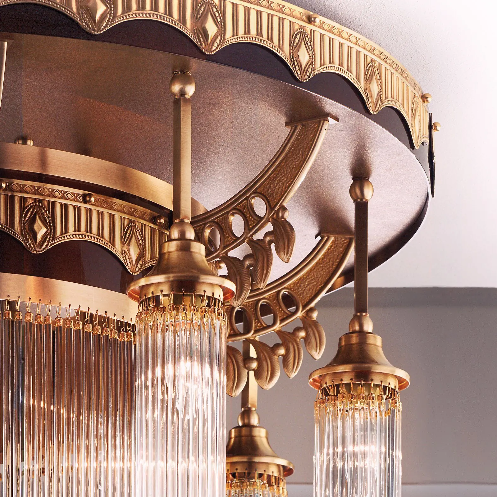 Plafonski luster ADELE, sa 13 izvora svetla, antik mesing, sa staklenim šipkama - 3