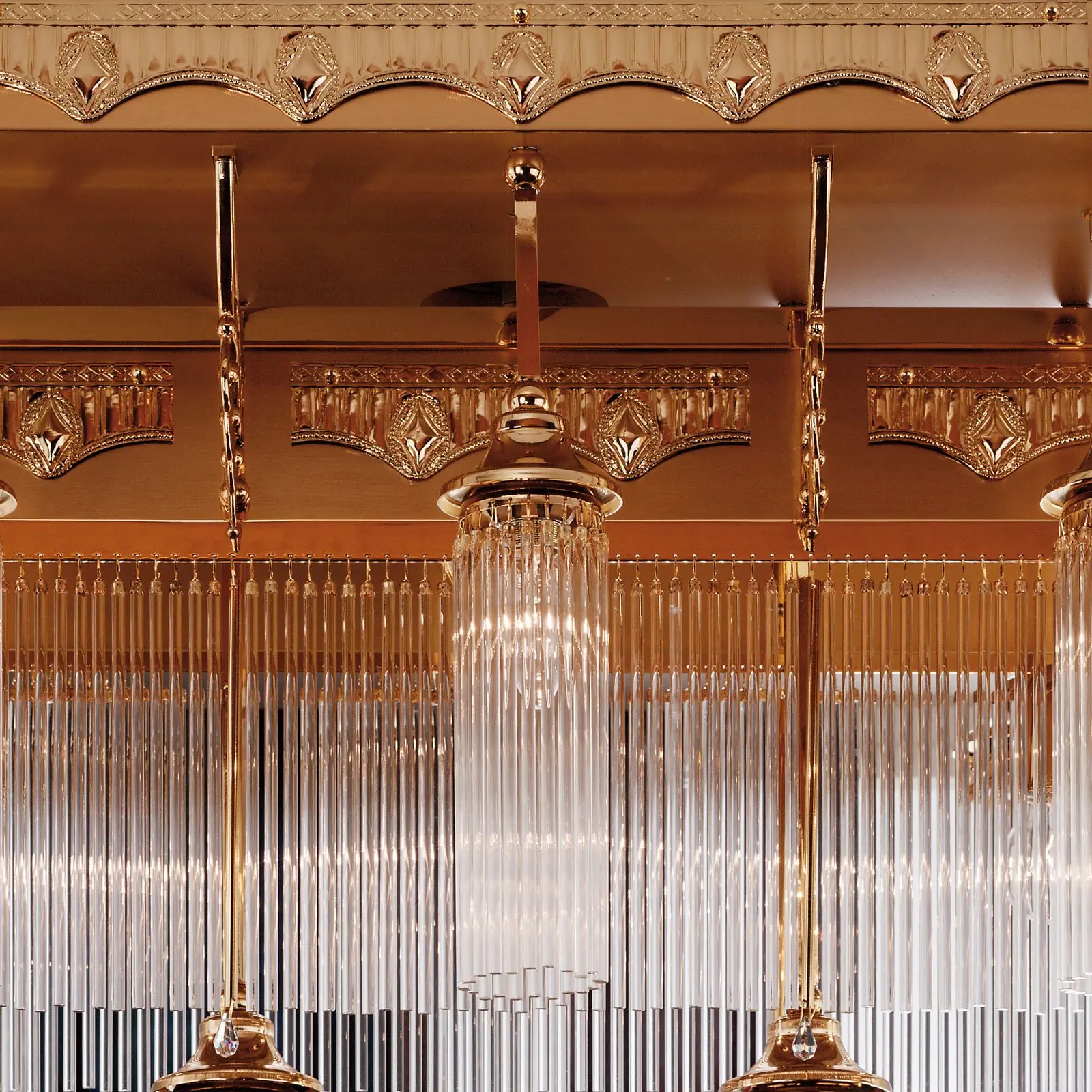 Plafonski luster ADELE, sa 16 izvora svetla, ovalni, zlatni, sa staklenim šipkama - 3