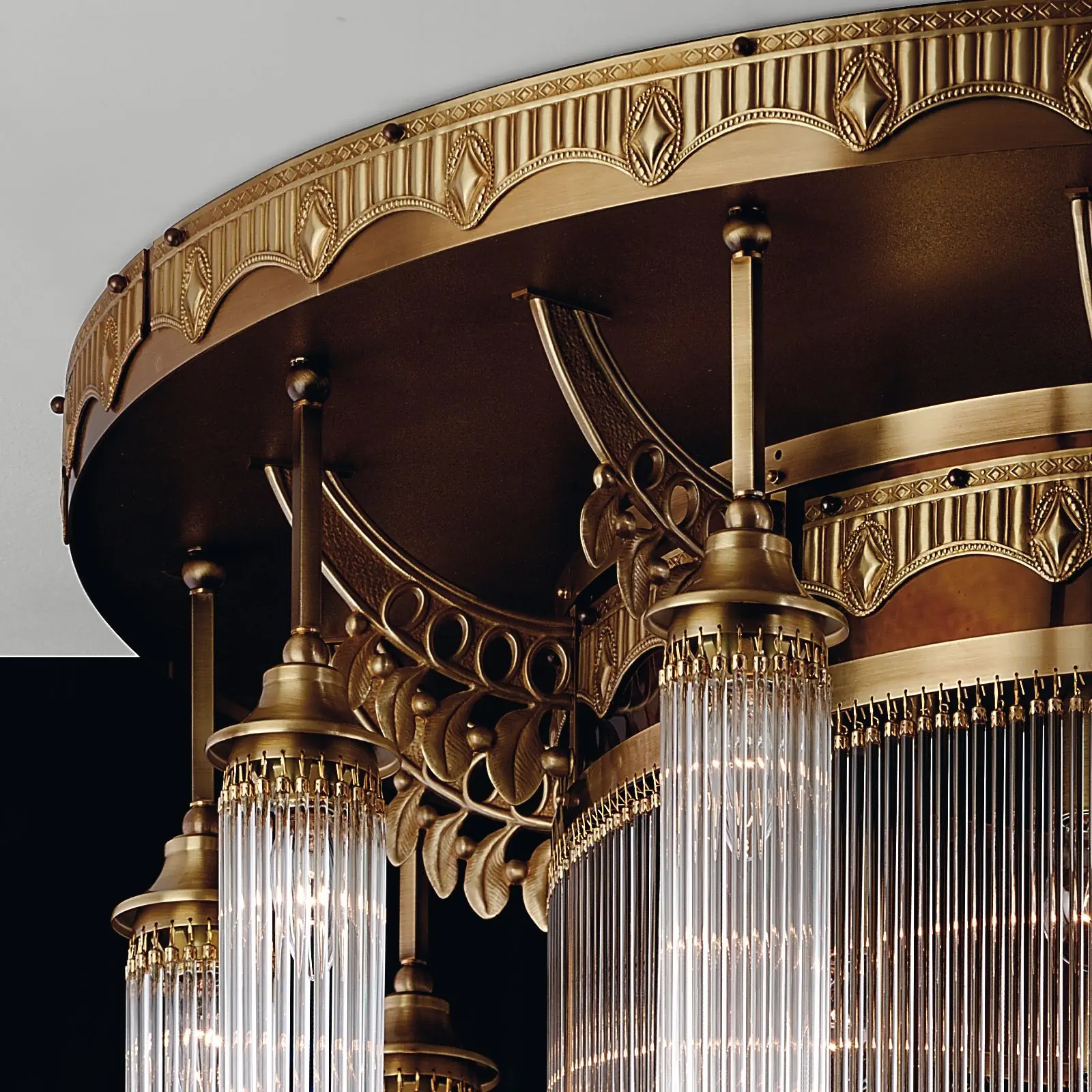 Plafonski luster ADELE, sa 25 izvora svetla, antik mesing, sa staklenim šipkama - 4