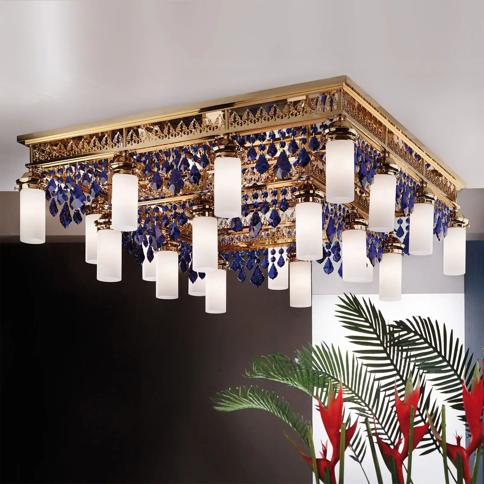 Plafonski luster ORIONtal, sa 20 izvora svetla, zlatni, sa plavim kristalnim privescima - 1