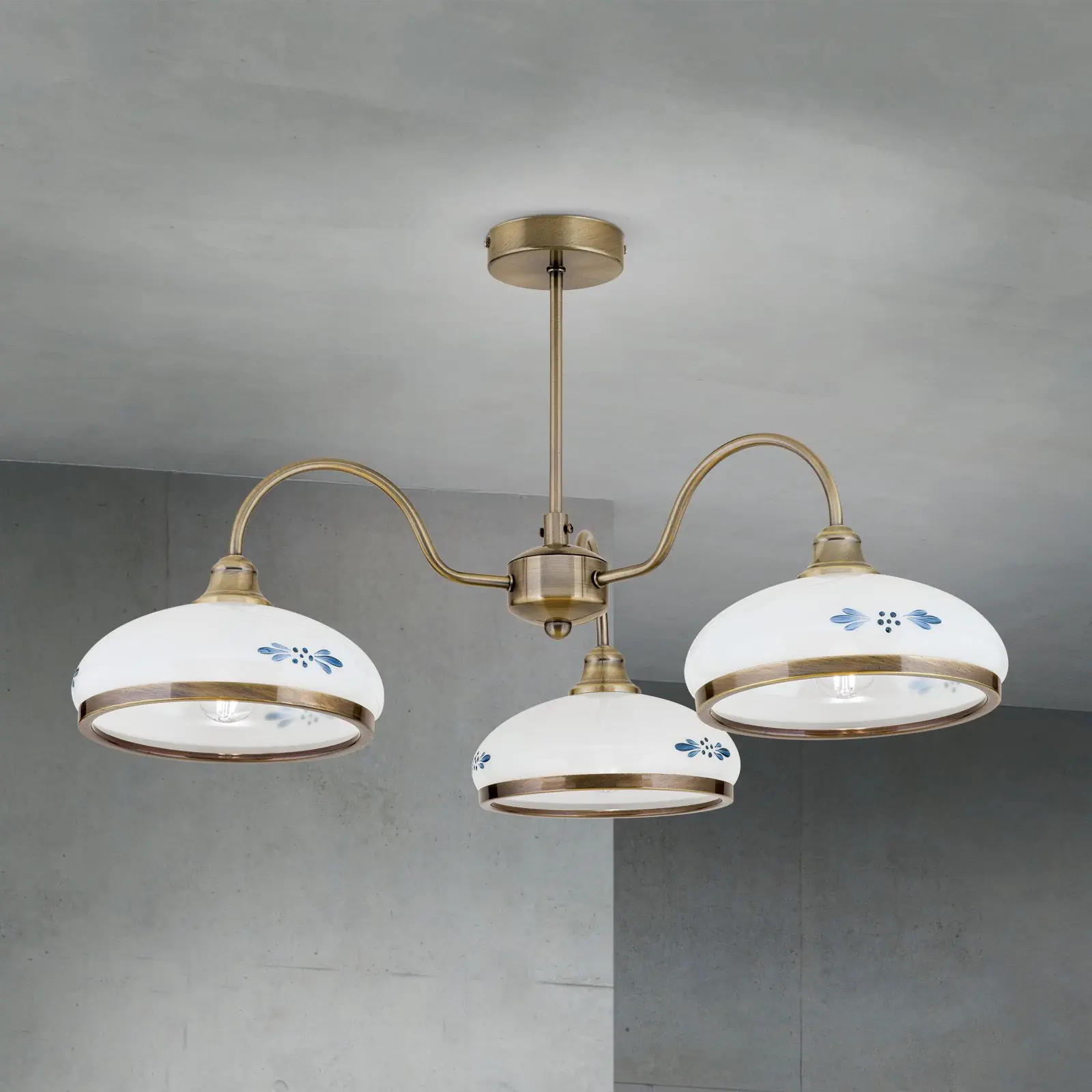 Luster GABI, 3 izvora svetla, patina, sa opalno plavim staklom - 1