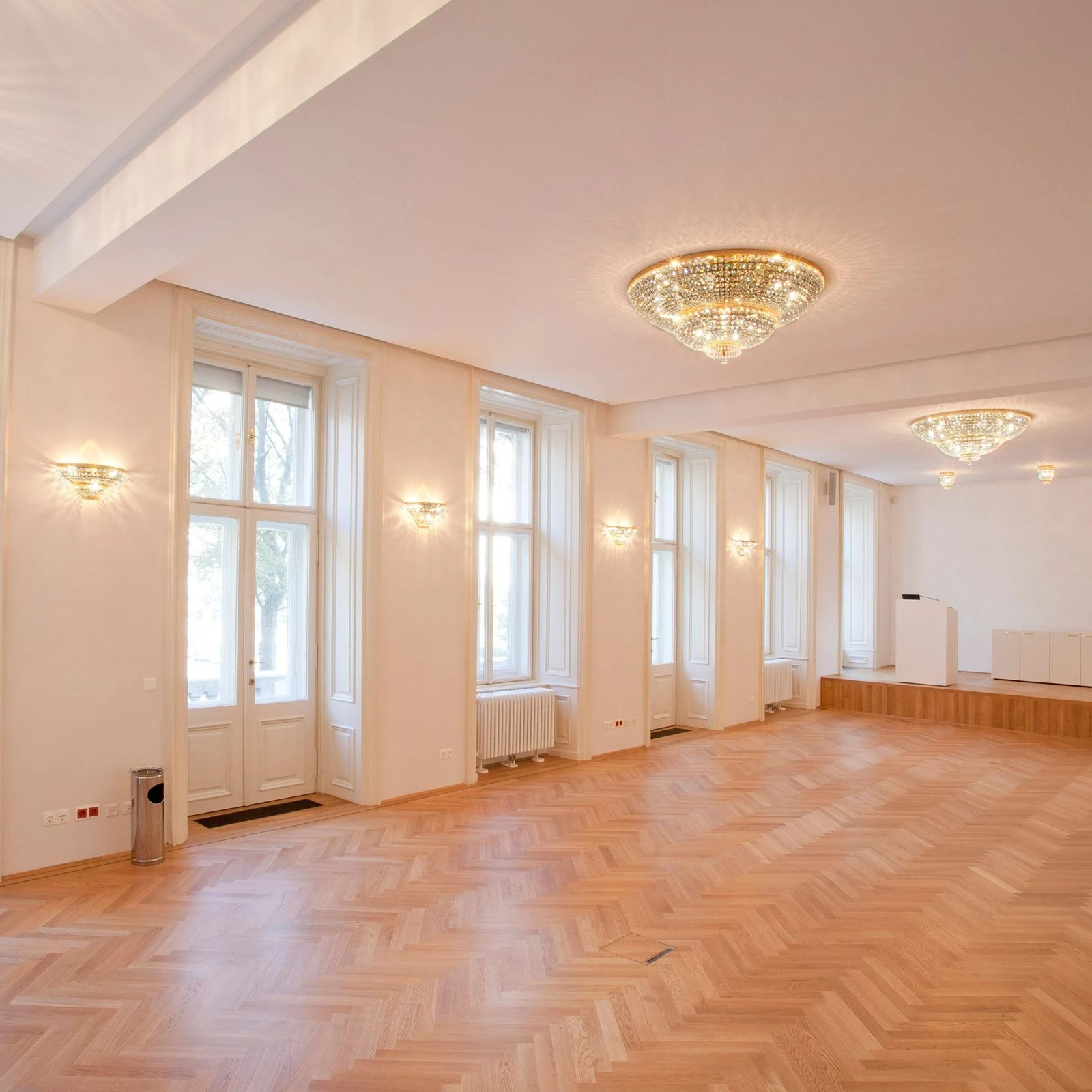 Plafonska lampa SHERATON, 18 izvora svetla, 120 cm, 24-karatno pozlaćena - 4