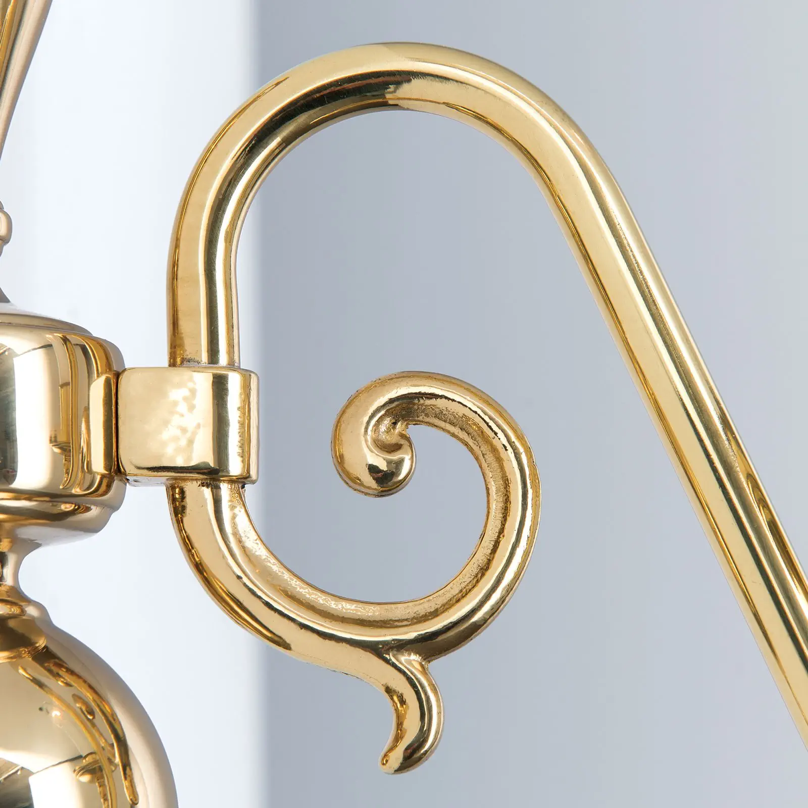 Zidna lampa FLÄMISCH, sa jednim izvorom svetla, sjajni mesing - 5