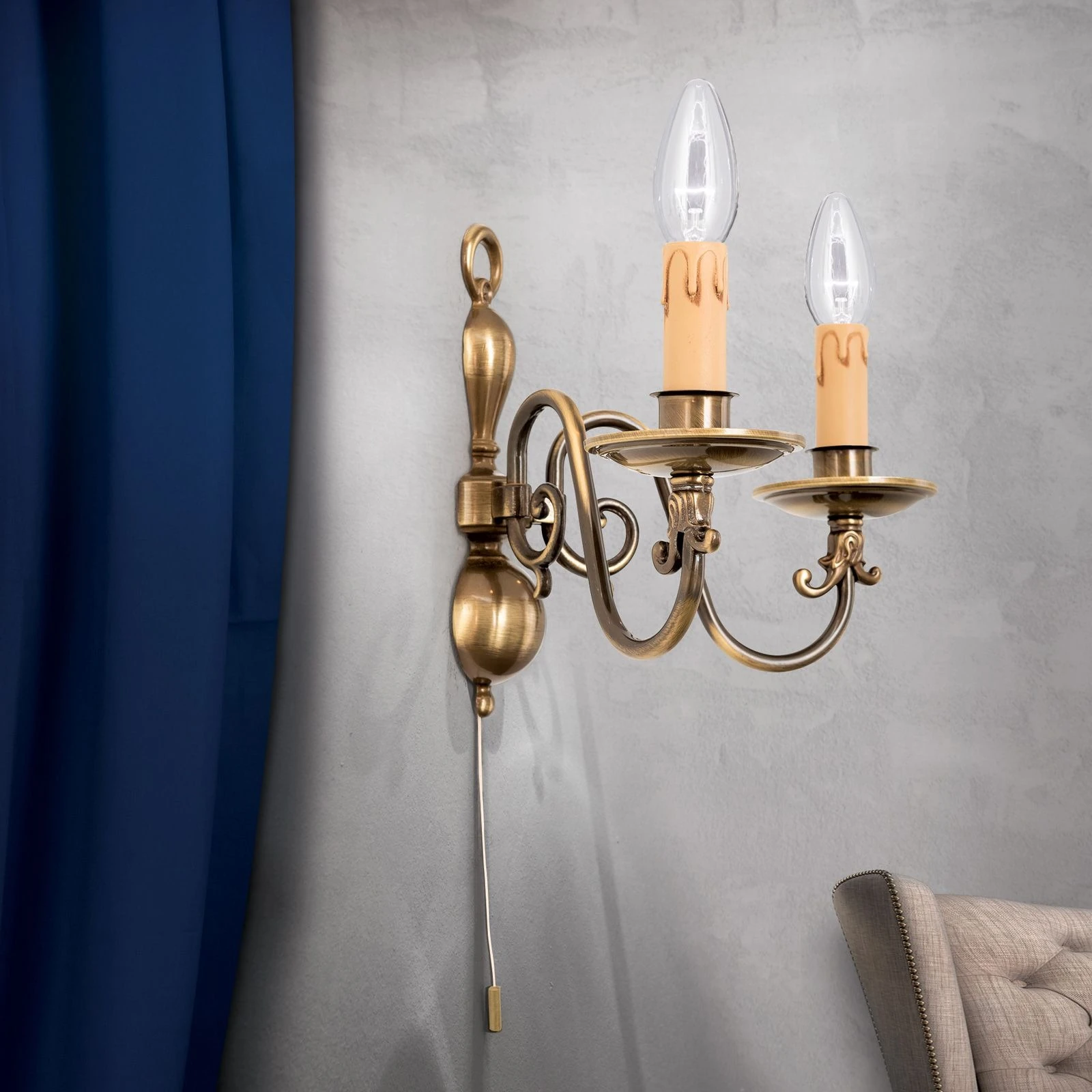 Zidna lampa FLÄMISCH, 2 izvora svetla, antik mesing - 2