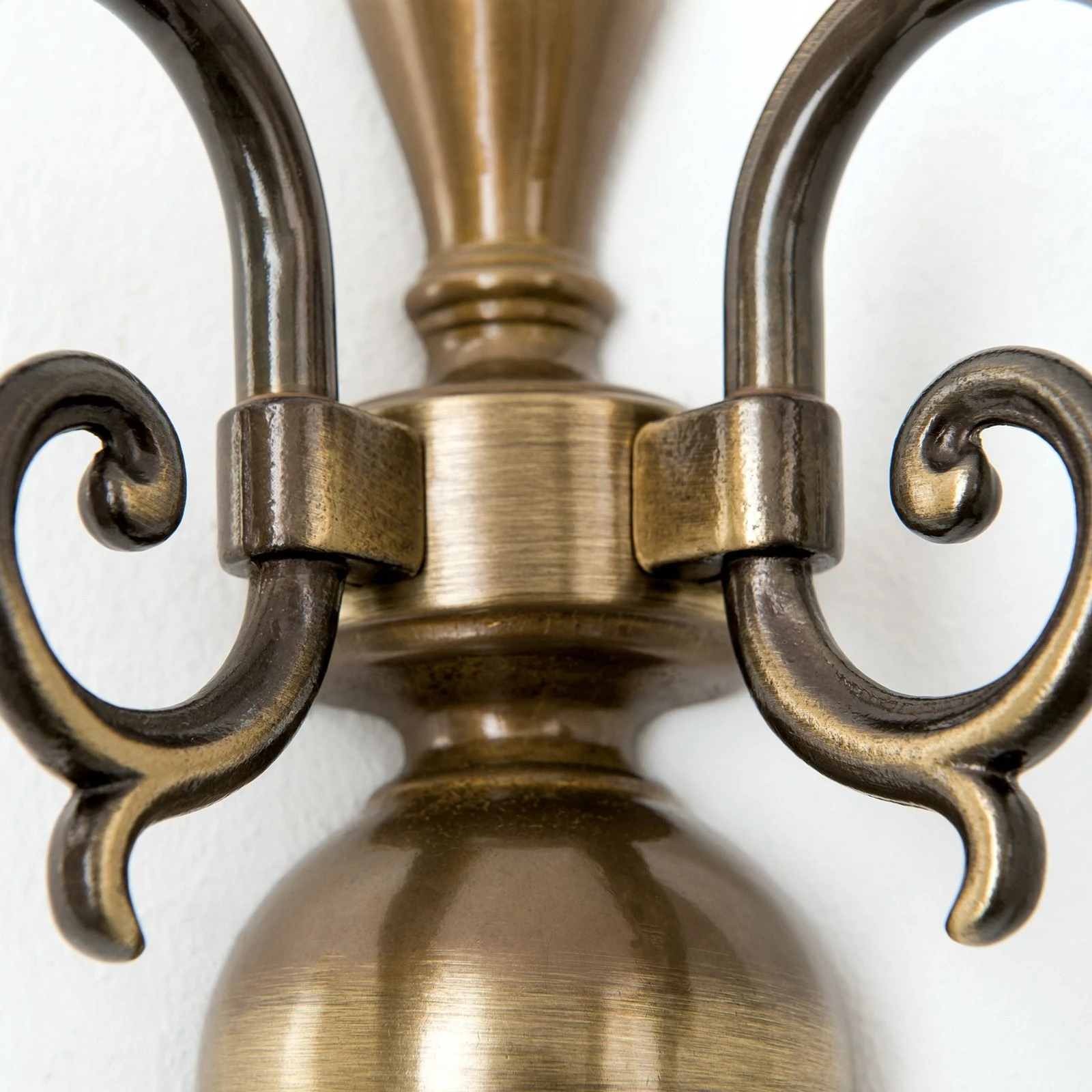 Zidna lampa FLÄMISCH, 2 izvora svetla, antik mesing - 6