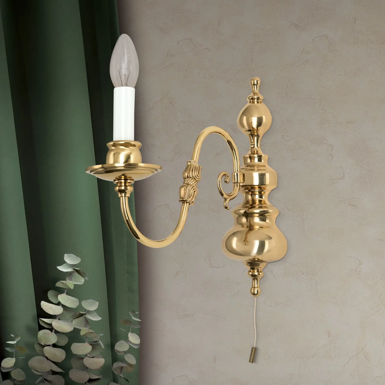 Zidna lampa sa krakom FLÄMISCH, sa jednim izvorom svetla, sjajni mesing - 8