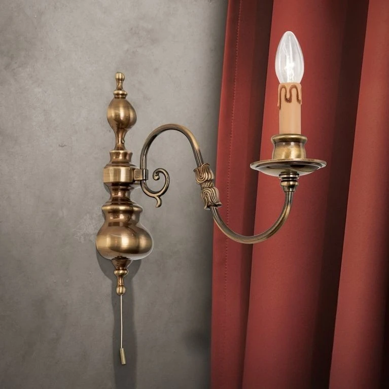 Zidna lampa FLÄMISCH, 1 izvor svetla, antik mesing - 1