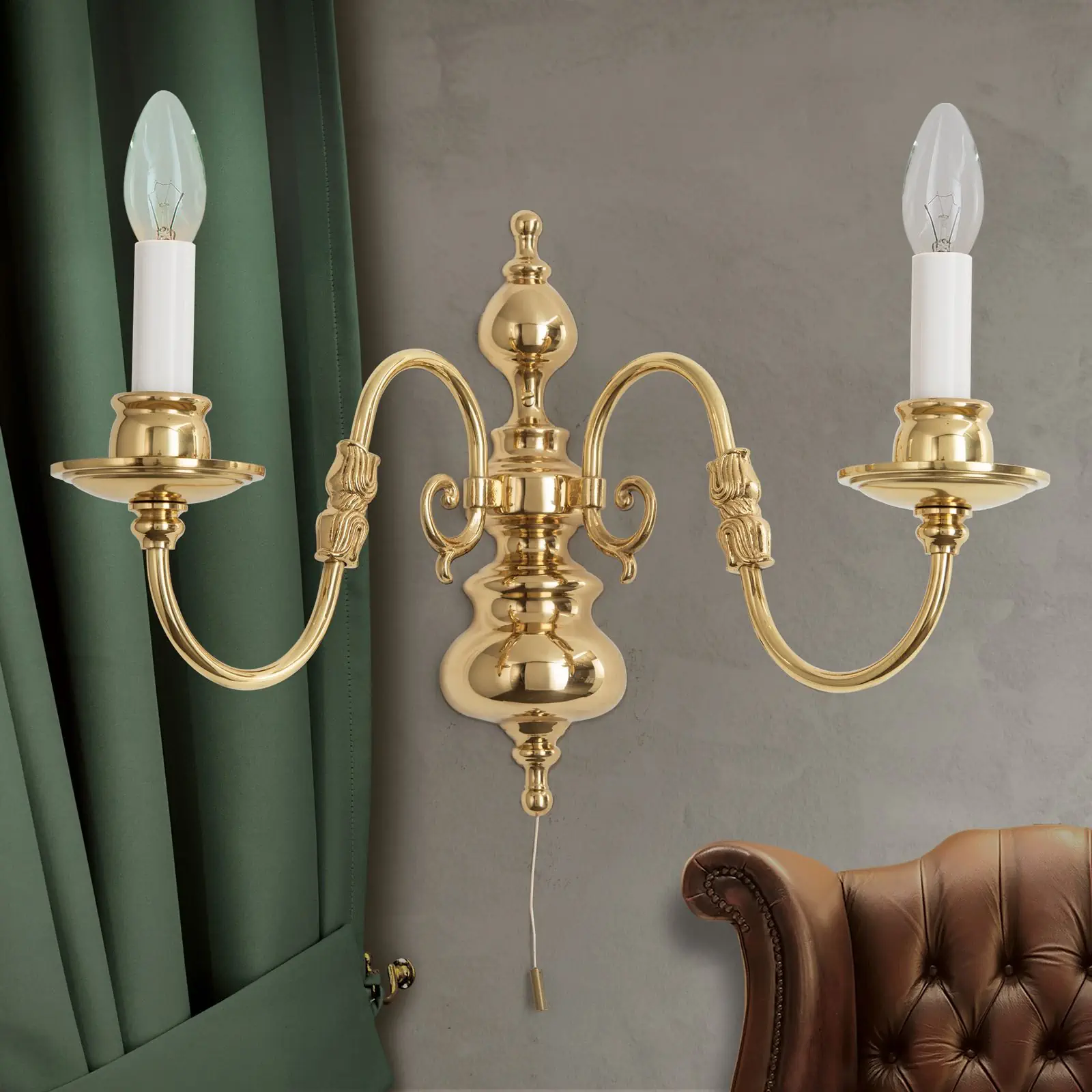 Zidna lampa sa krakom FLÄMISCH, sa dva izvora svetla, sjajni mesing - 2