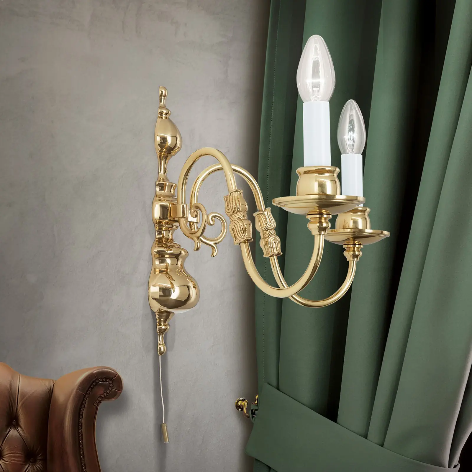 Zidna lampa sa krakom FLÄMISCH, sa dva izvora svetla, sjajni mesing - 3