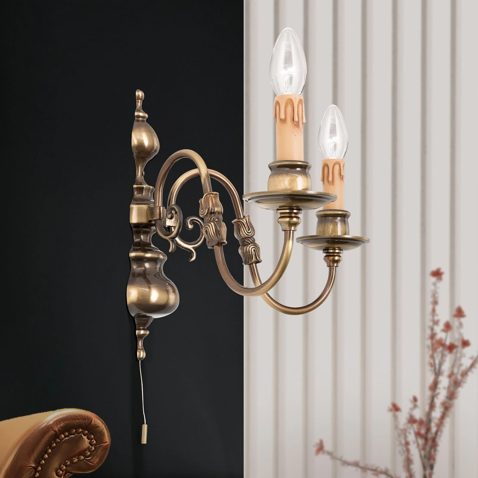 Zidna lampa FLÄMISCH, 2 izvora svetla, antik mesing - 3