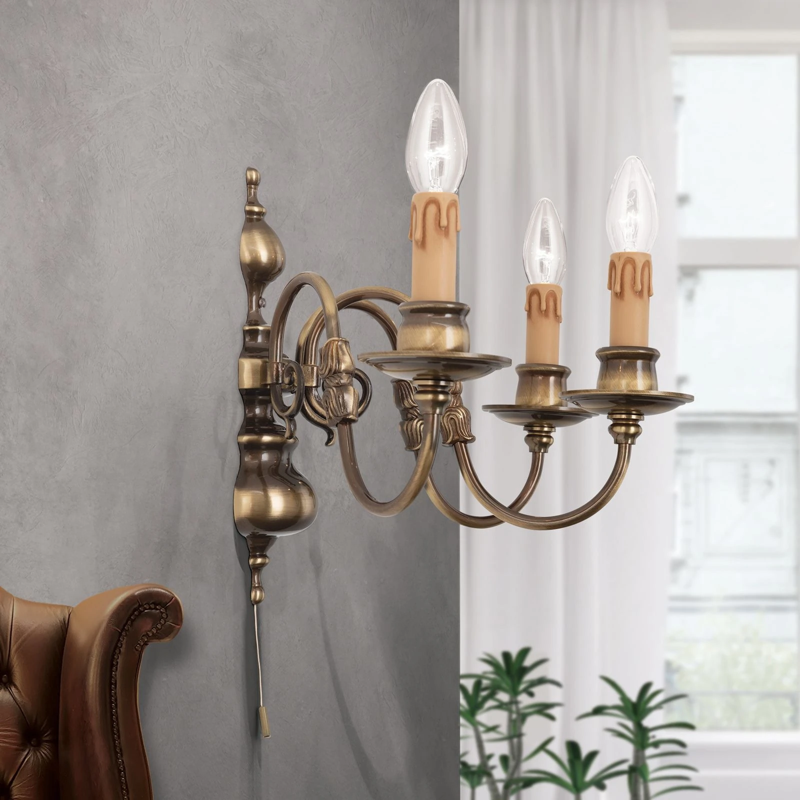 Zidna lampa FLÄMISCH, 3 izvora svetla, antik mesing - 3