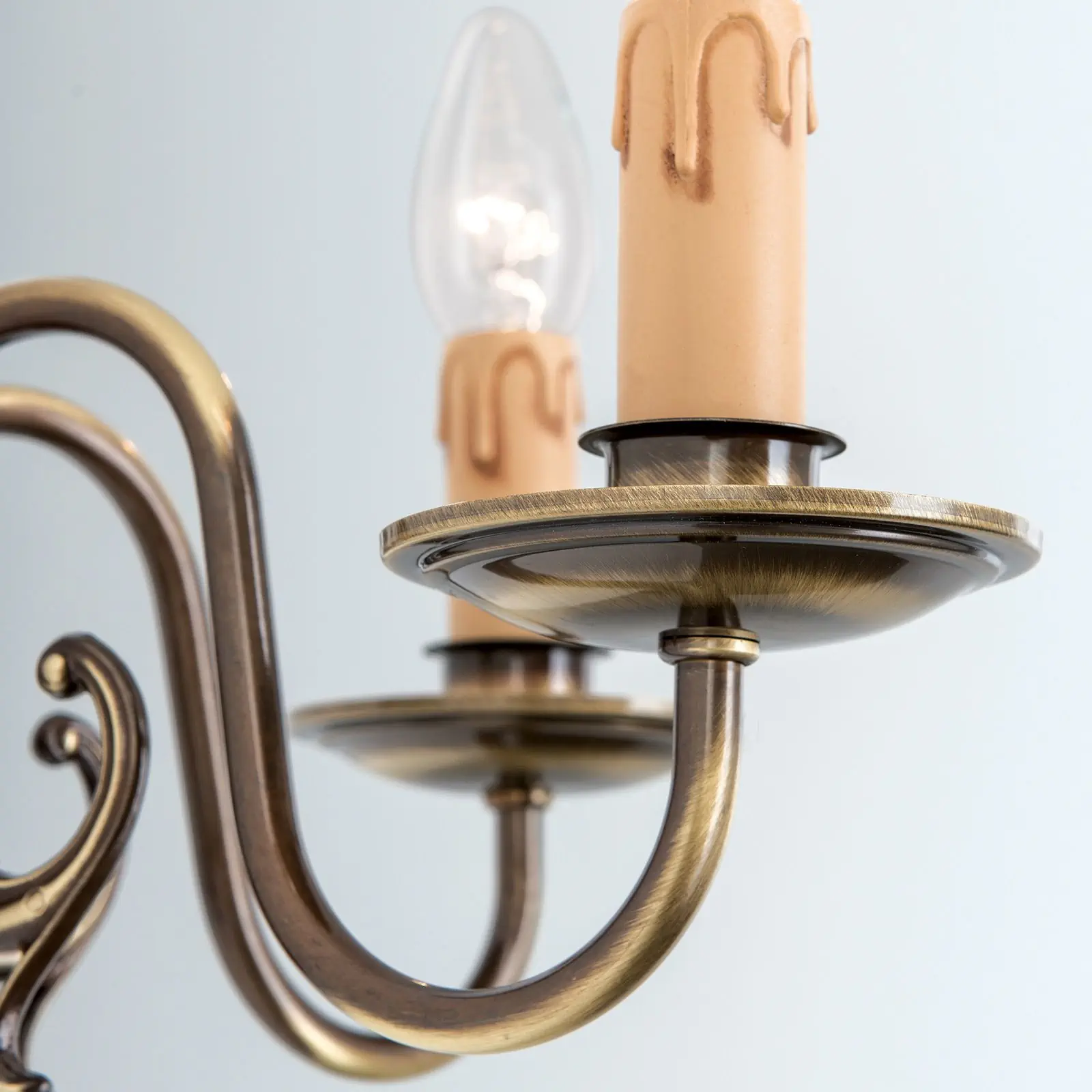 Zidna lampa FLÄMISCH, sa dva izvora svetla, patina - 4