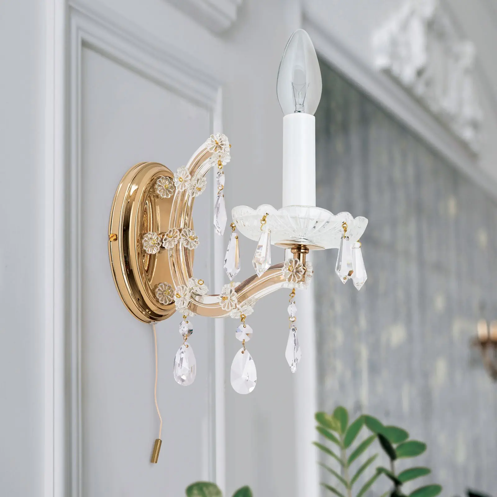 Zidna lampa MARIA THERESIA, sa jednim izvorom svetla, zlatna - 9