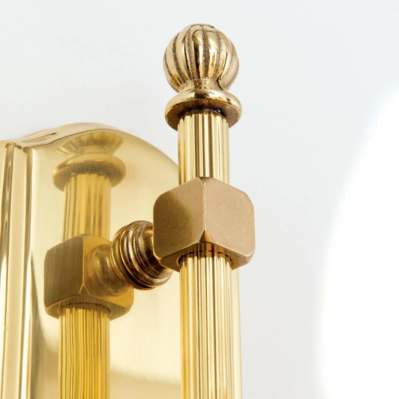 Zidna lampa WIENER NOSTALGIE, 1 izvor svetla, sjajni mesing, sa opal mat staklom, usmerena nagore - 5