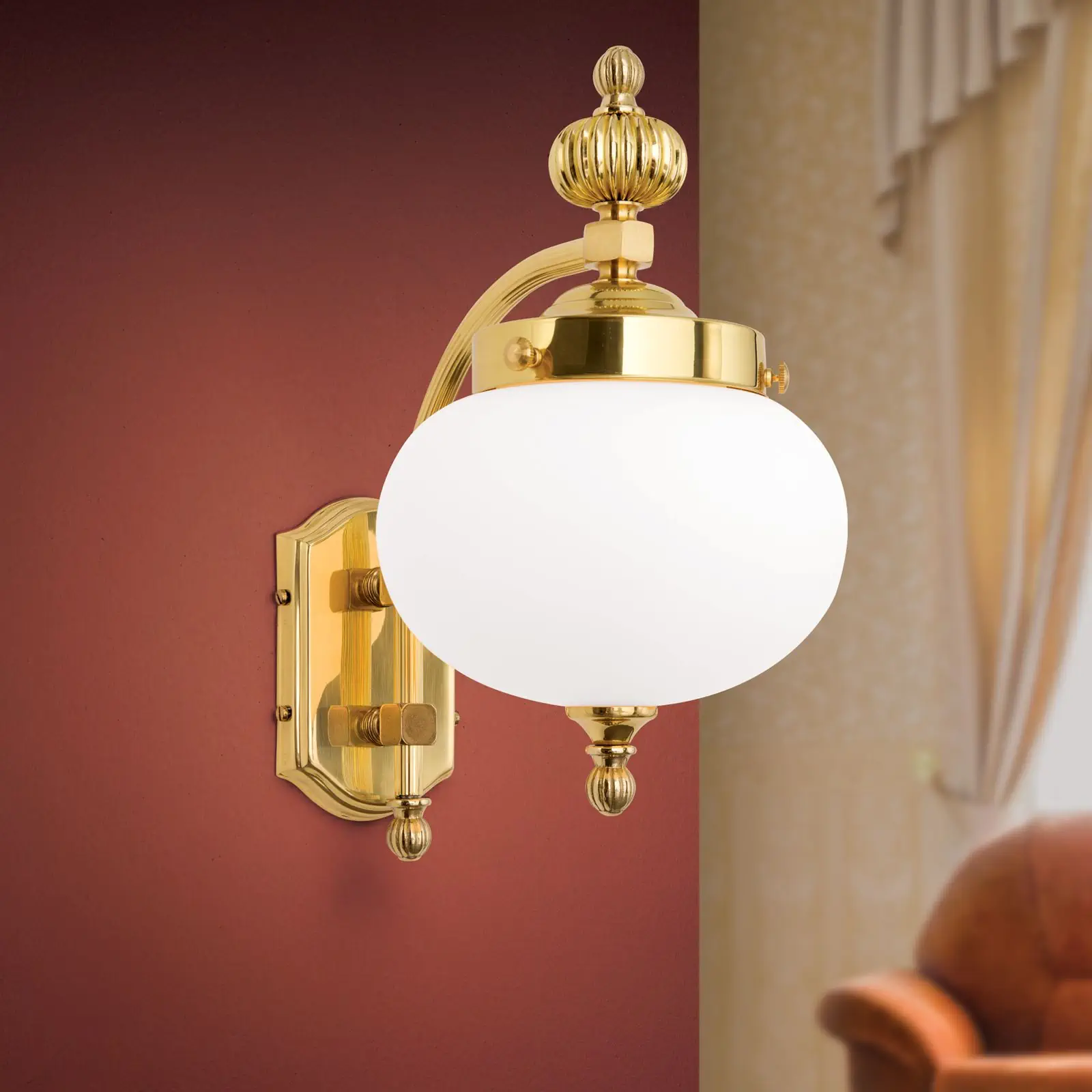 Zidna lampa WIENER NOSTALGIE, 1 izvor svetla, sjajni mesing, sa opal mat staklom, usmerena nadole - 2