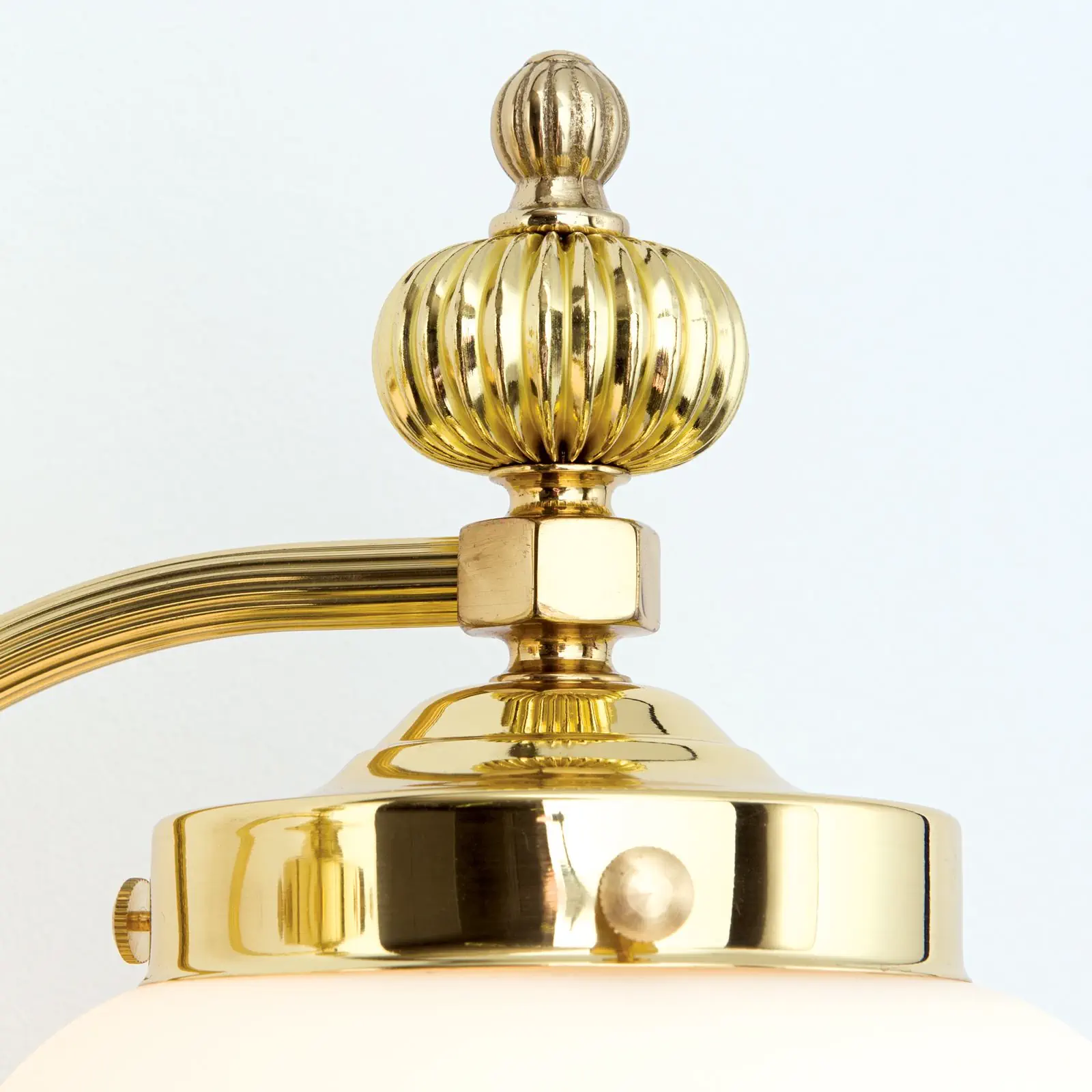 Zidna lampa WIENER NOSTALGIE, 2 izvora svetla, sjajni mesing, sa opal mat staklom, usmerena nadole - 5