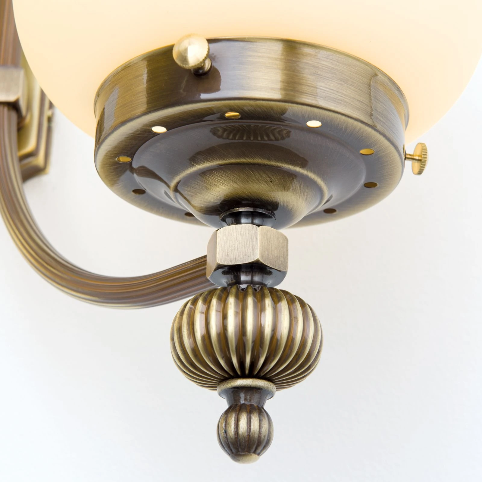 Zidna lampa WIENER NOSTALGIE, 2 izvora svetla, nagore, antik mesing, šampanj staklo - 6