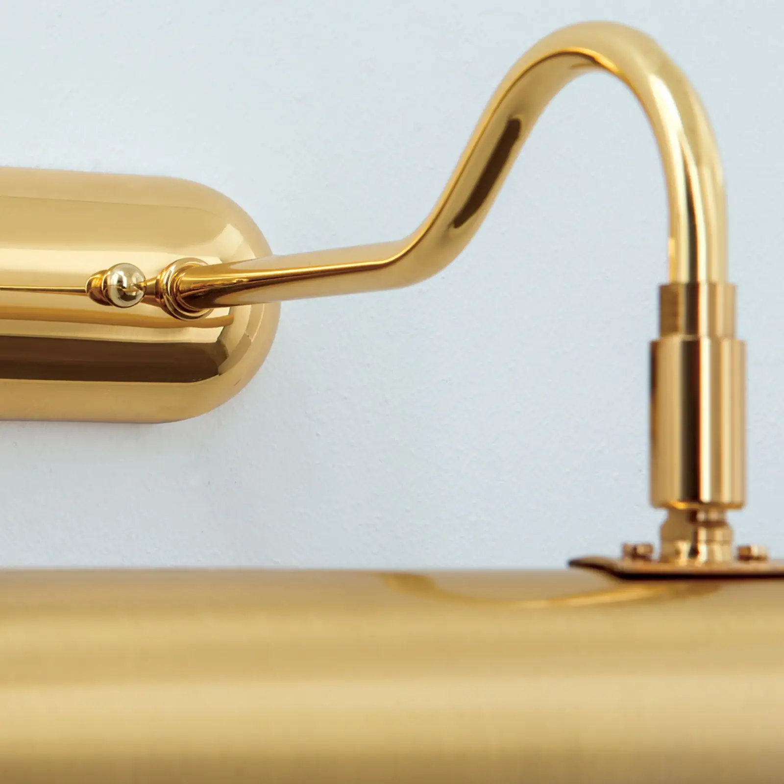 BILDERLEUCHTE, sa 3 izvora svetla, mat mesing - 2