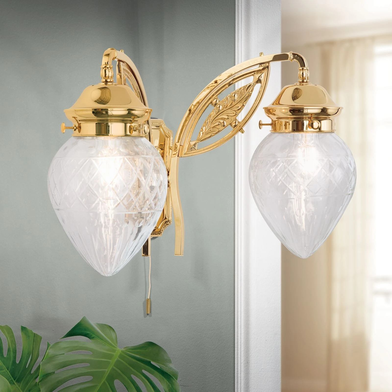 Zidna lampa BUDAPEST, 2 izvora svetla, 24-karatno pozlaćena, sa prozirnim sečenim staklima - 2