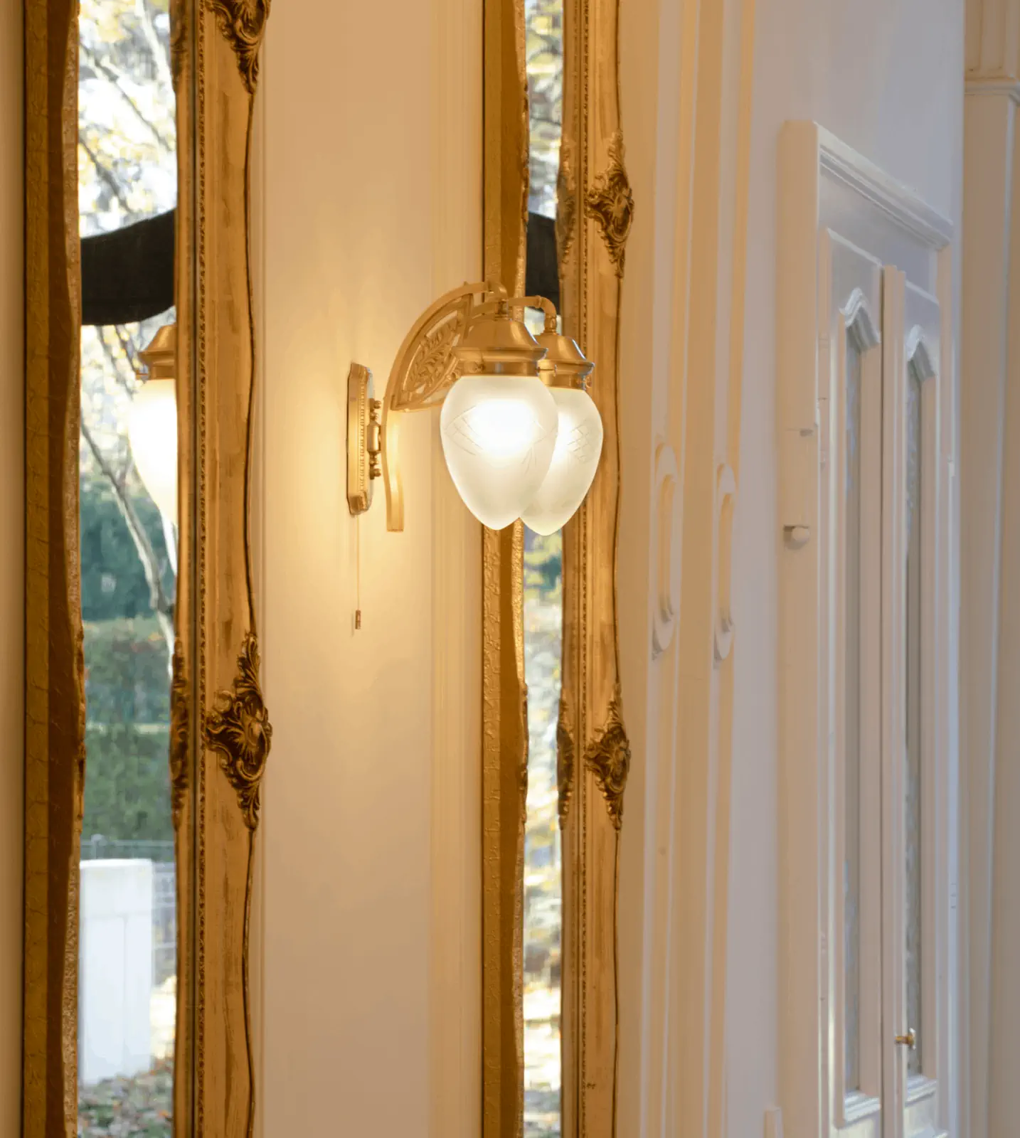 Zidna lampa BUDAPEST, sa dva izvora svetla, bronzana - 9