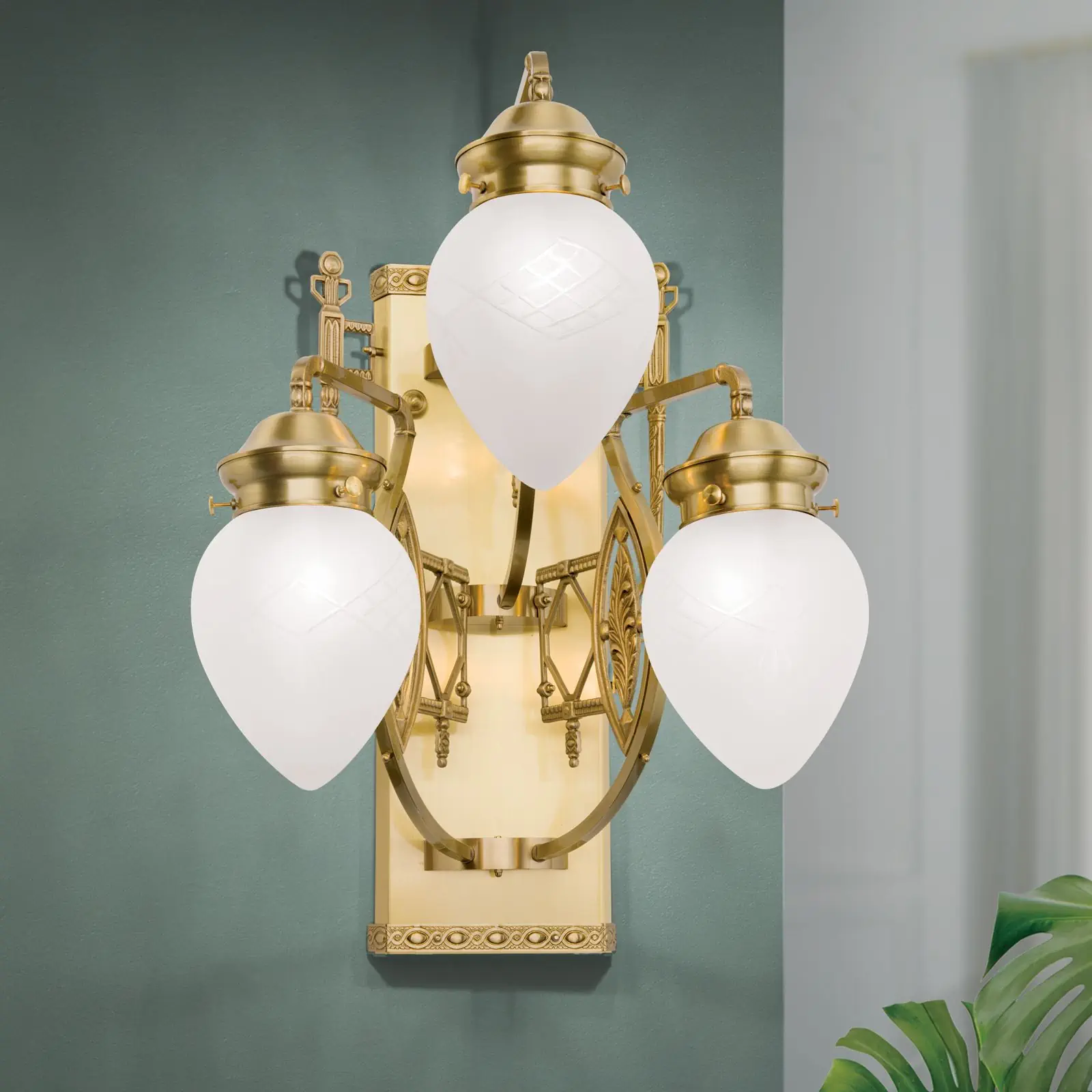 Zidna lampa BUDAPEST, sa tri izvora svetla, bronzana - 2