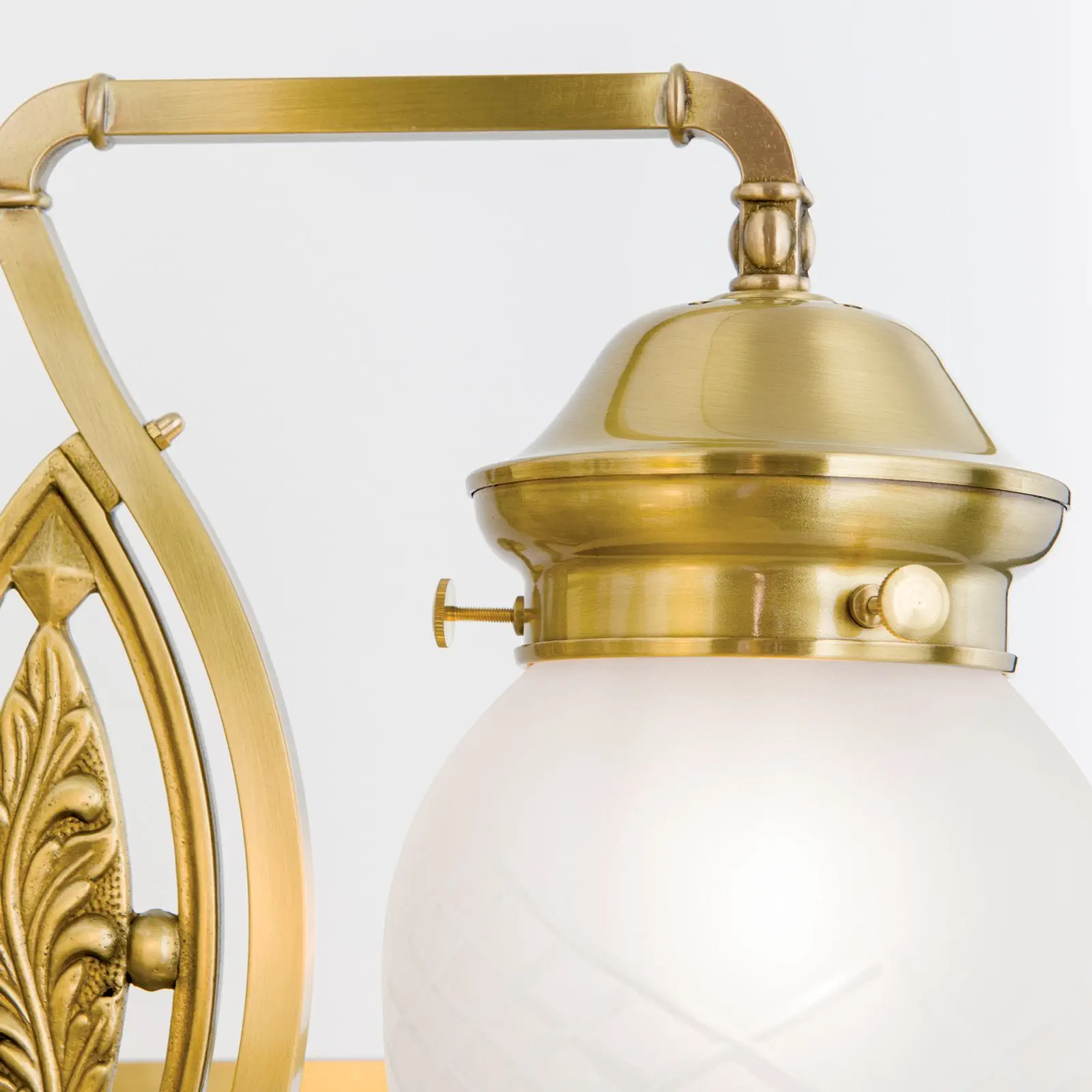 Zidna lampa BUDAPEST, sa tri izvora svetla, bronzana - 5