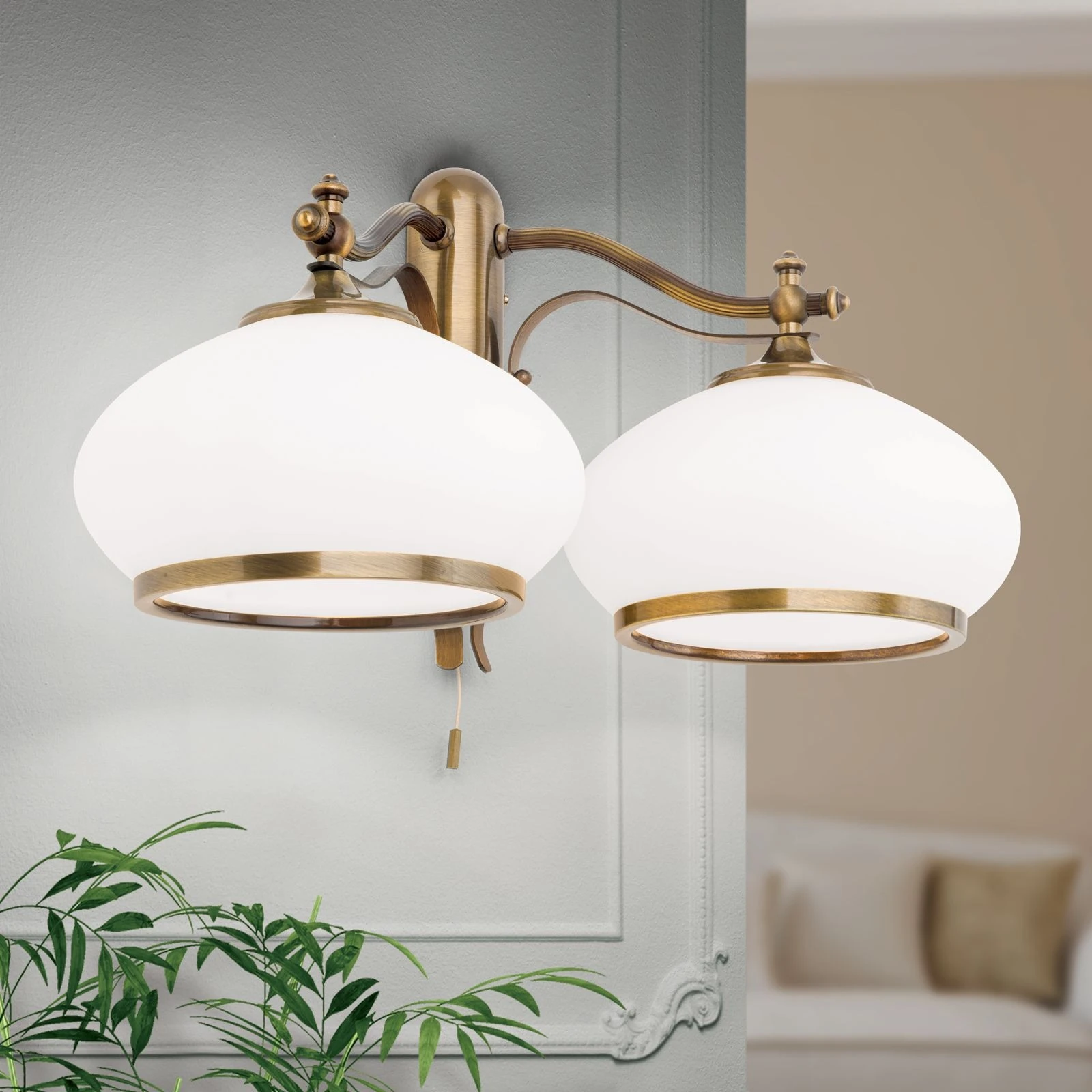 Zidna lampa EMPIRE, sa dva izvora svetla, antik mesing - 2