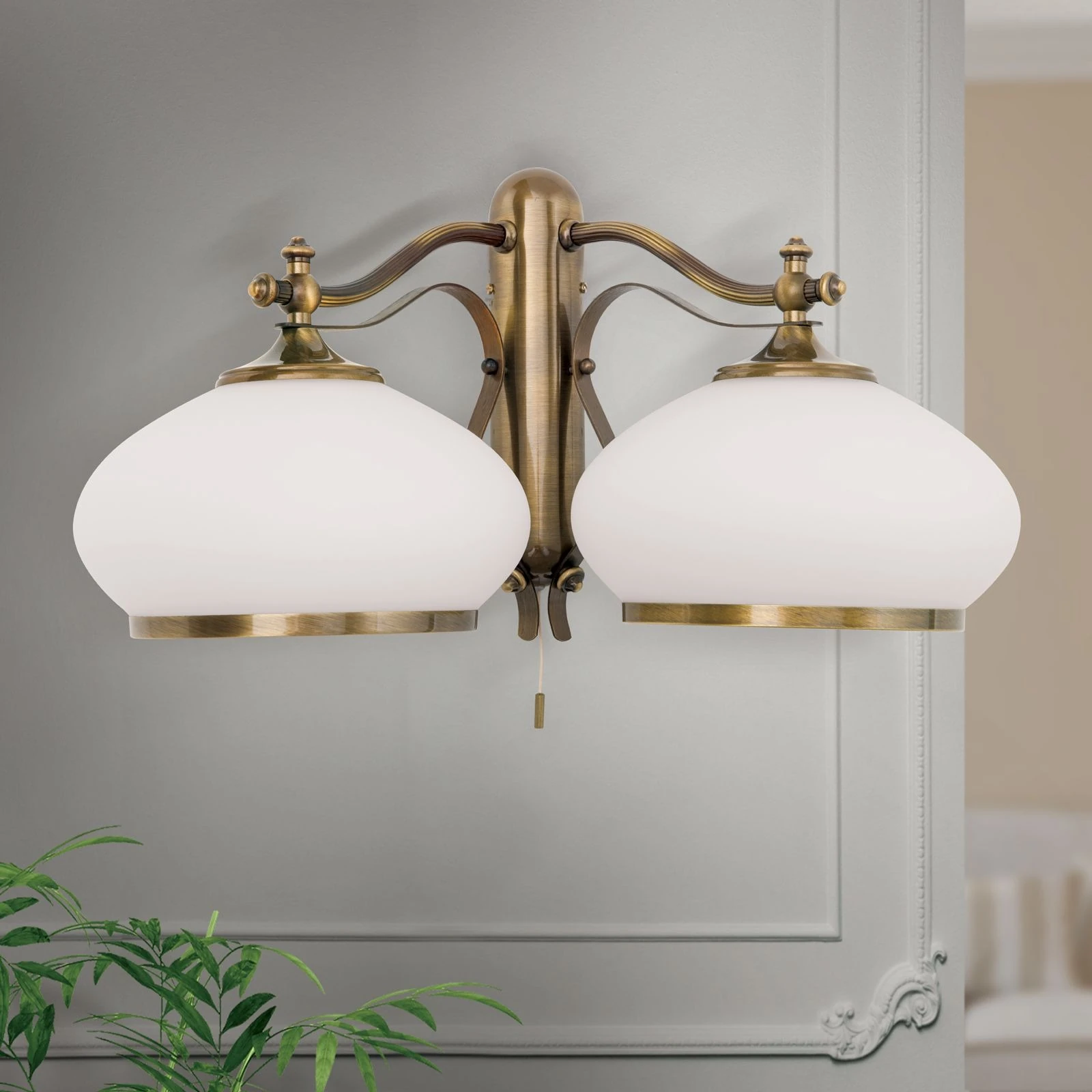 Zidna lampa EMPIRE, sa dva izvora svetla, antik mesing - 3