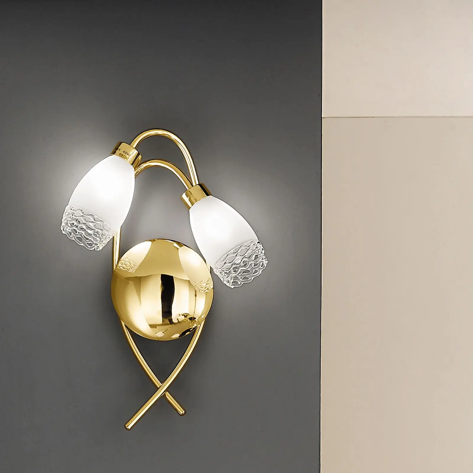 Zidna lampa CARLA, sa dva izvora svetla, sjajni mesing - 8