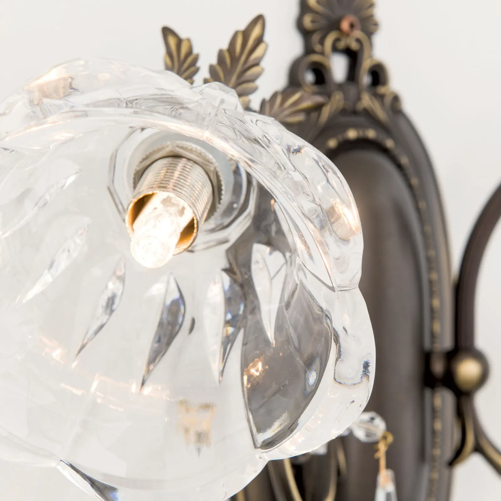 Zidna lampa LA BOHEME, sa dva izvora svetla, antik patina - 5