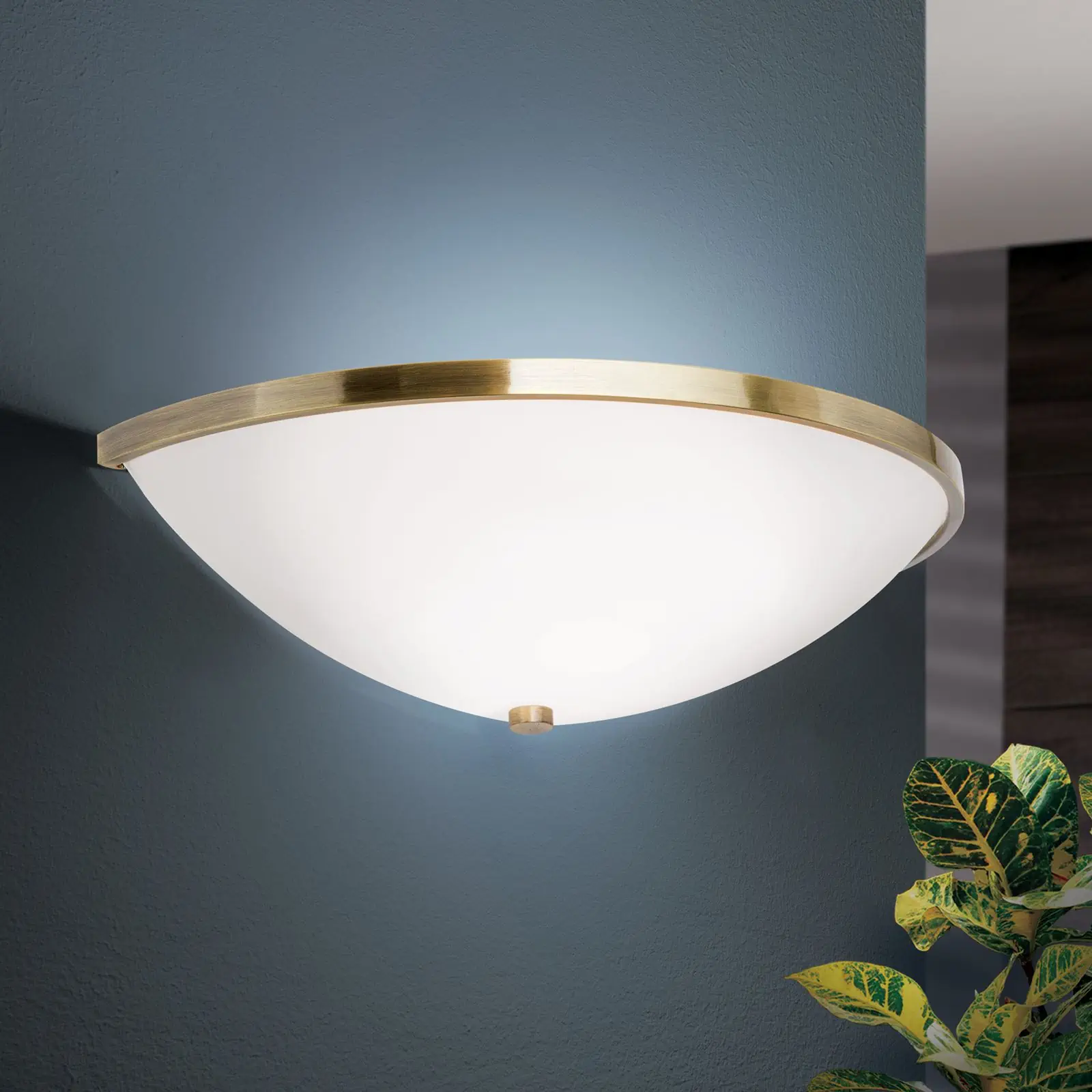 Zidna lampa AIDA, sa jednim izvorom svetla, patina - 1