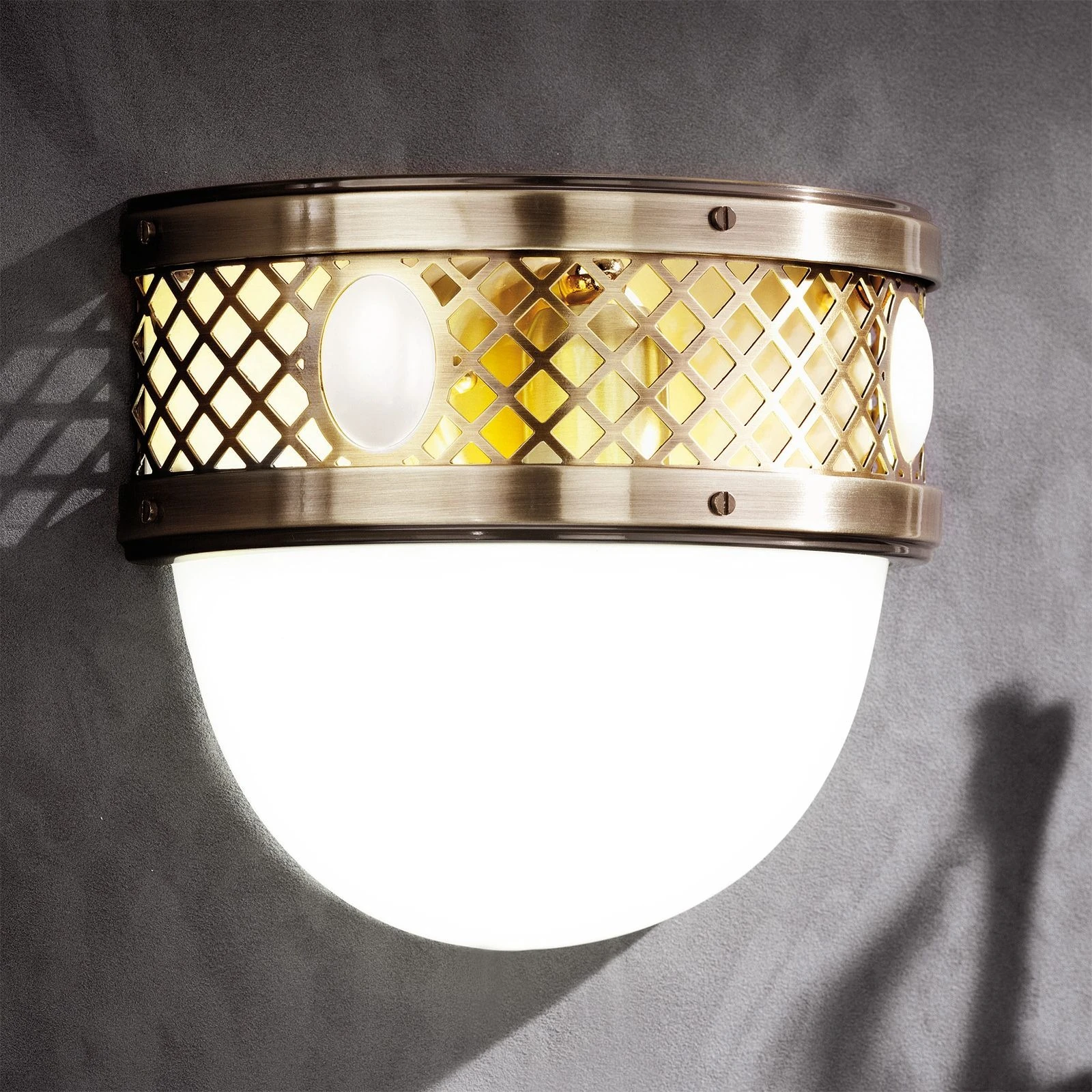 Zidna lampa ALT WIEN, 1 izvor svetla, antik mesing - 1