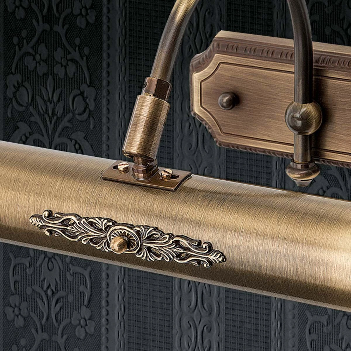 Zidna lampa BILDERLEUCHTE sa dekorom od mesinga, antik mesing, mala - 2