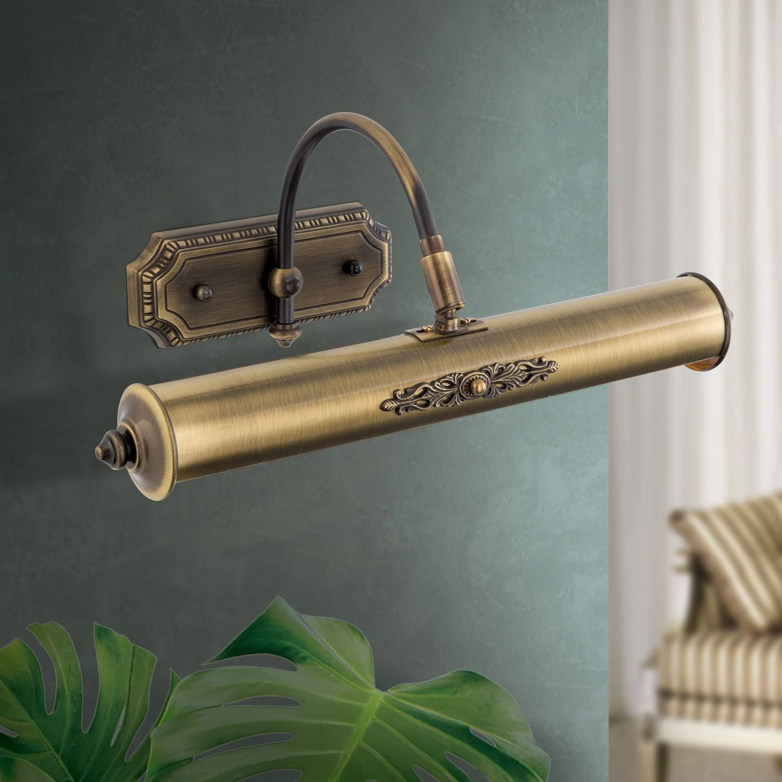 Zidna lampa BILDERLEUCHTE sa dekorom od mesinga, antik mesing, srednja - 3